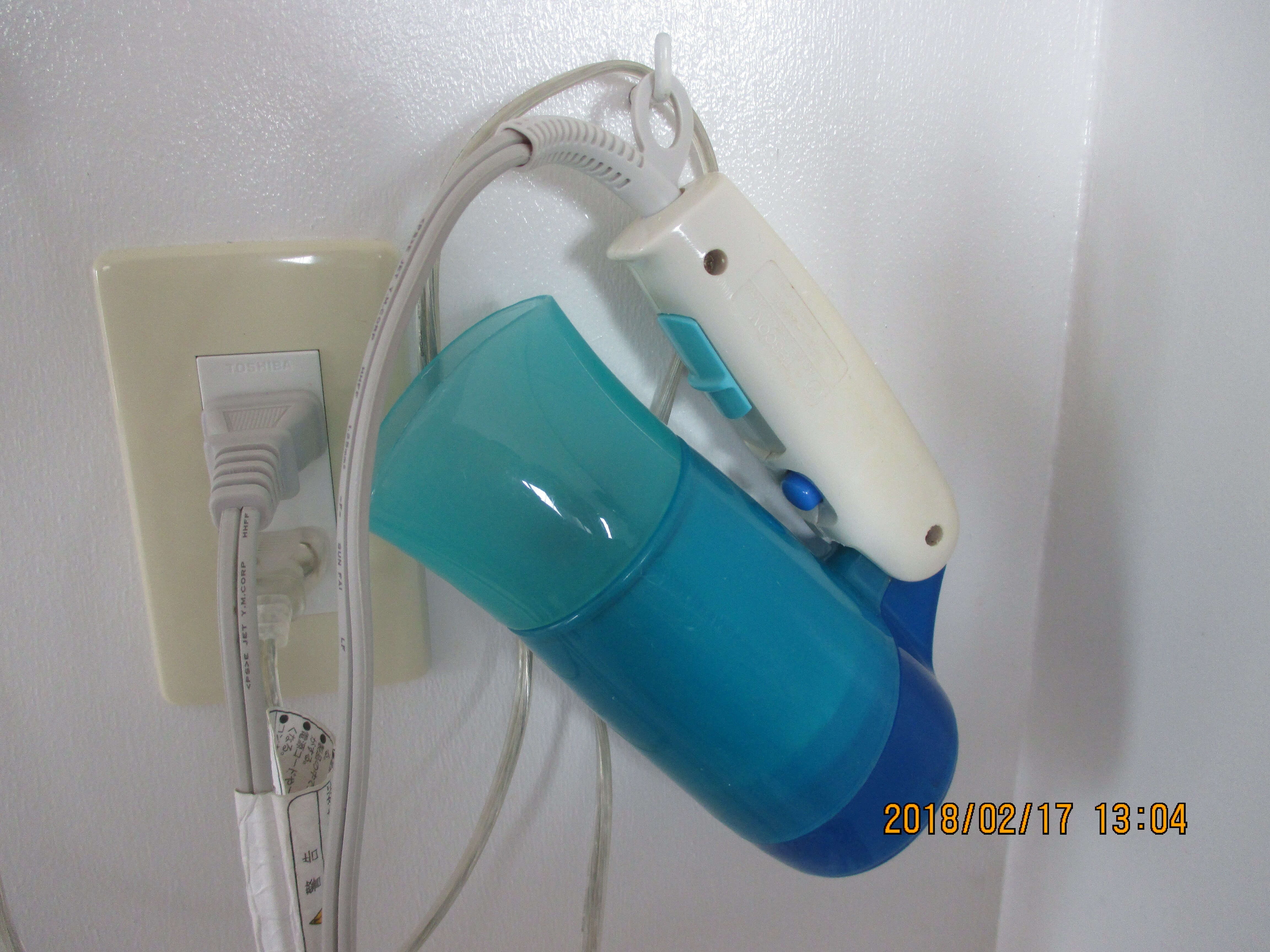 Western-style hair dryer