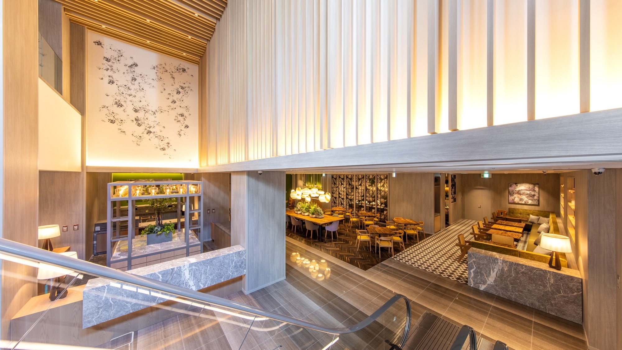 The front restaurant is located on the first basement floor.
