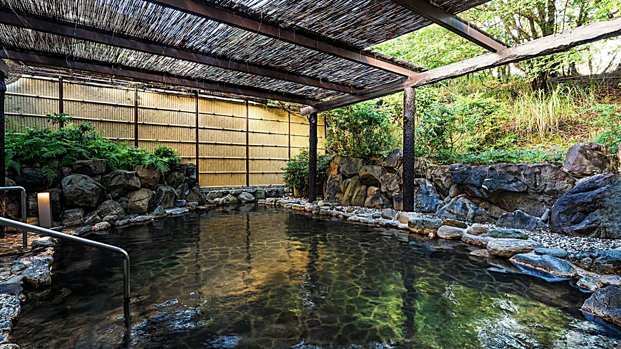 Open-air hot spring bath