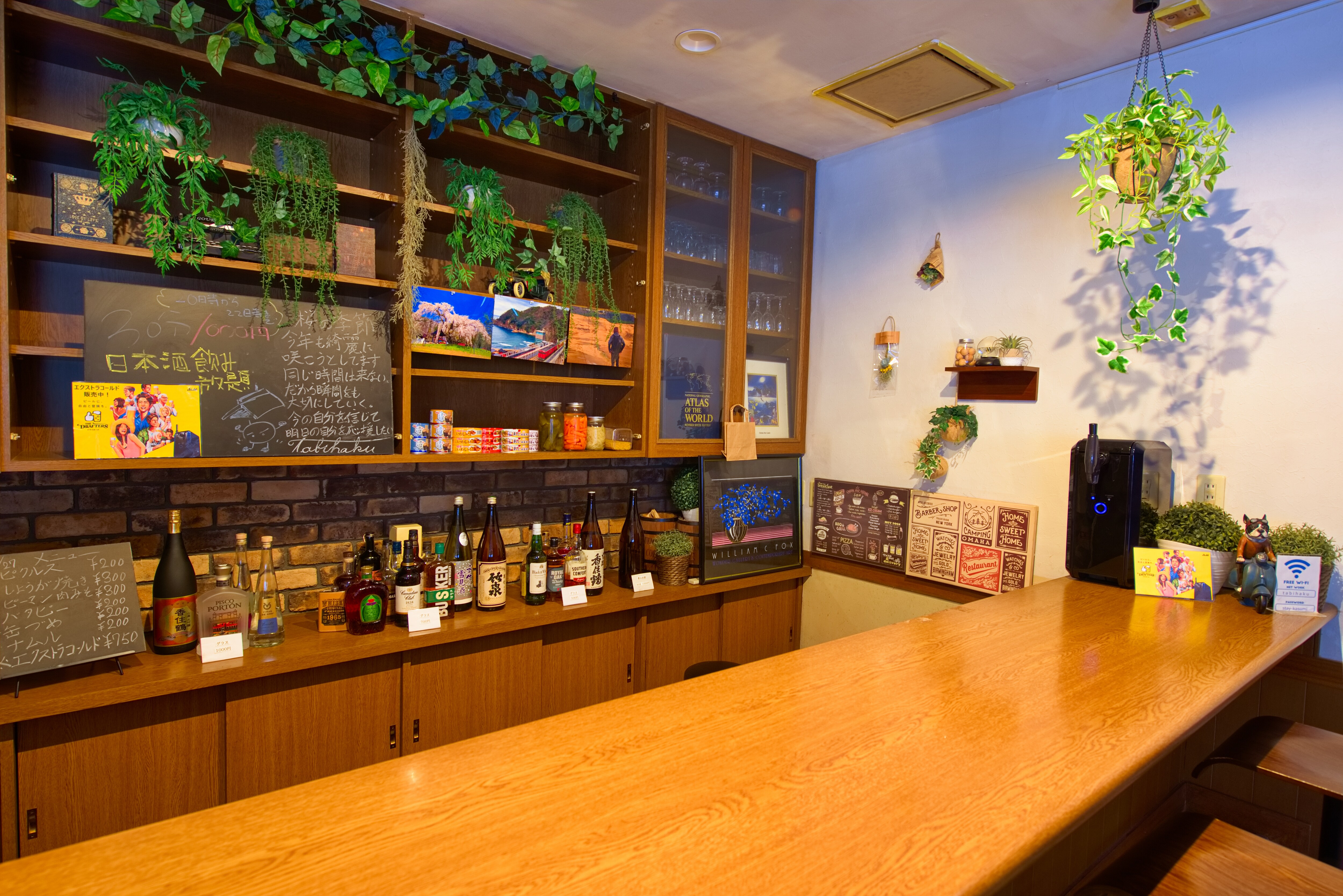 30分钟内日本酒无限畅饮1,000日元（19:00～21:00）