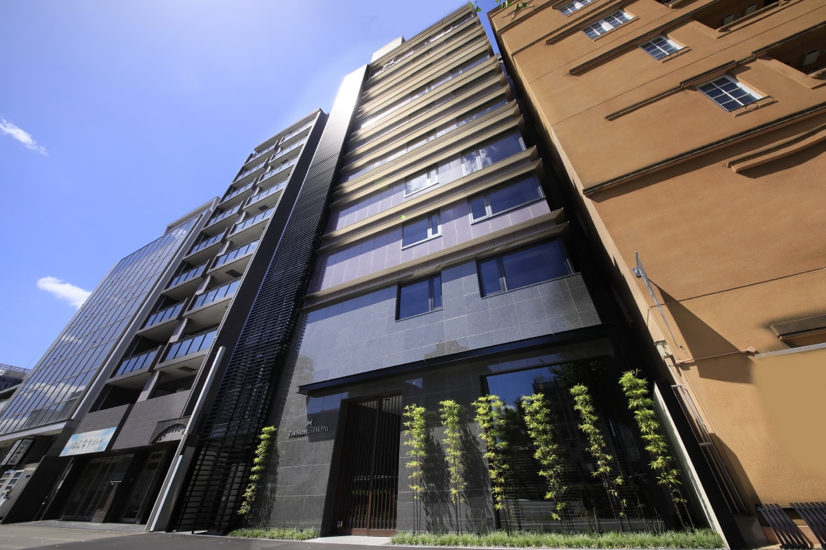[Appearance] Newly opened on October 1, 2018! A 10-story hotel located along Horikawa-dori. There is also a roof terrace