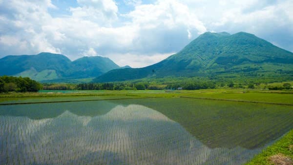 【由布山】這座山是如此美麗，以至於它的名字出現在“文後國風土記”中。是日本200座名山之一