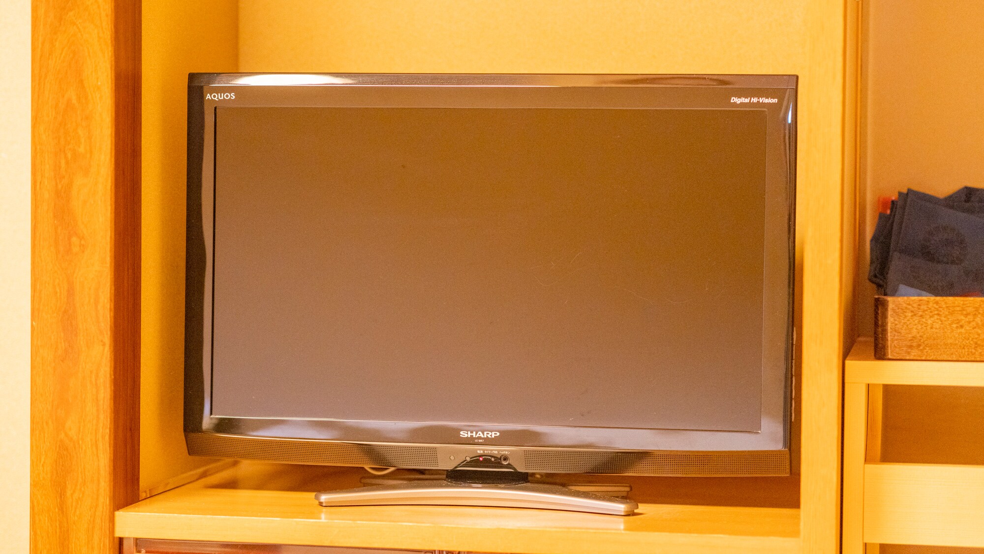 Guest room facilities: “LCD TV (terrestrial, satellite broadcasting)”