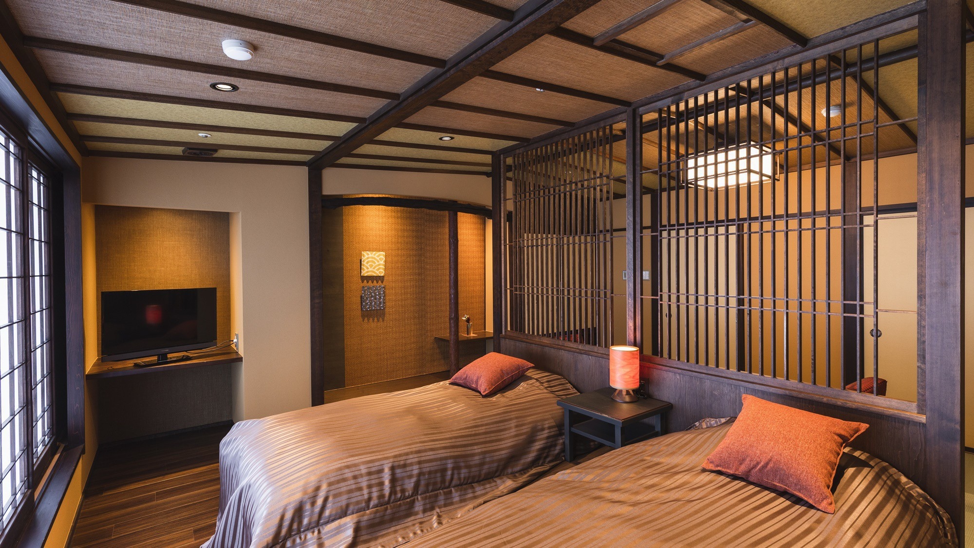 【日系現代雙胞胎】2021年4月更新！融合了日式和西式舒適的雅緻客房。