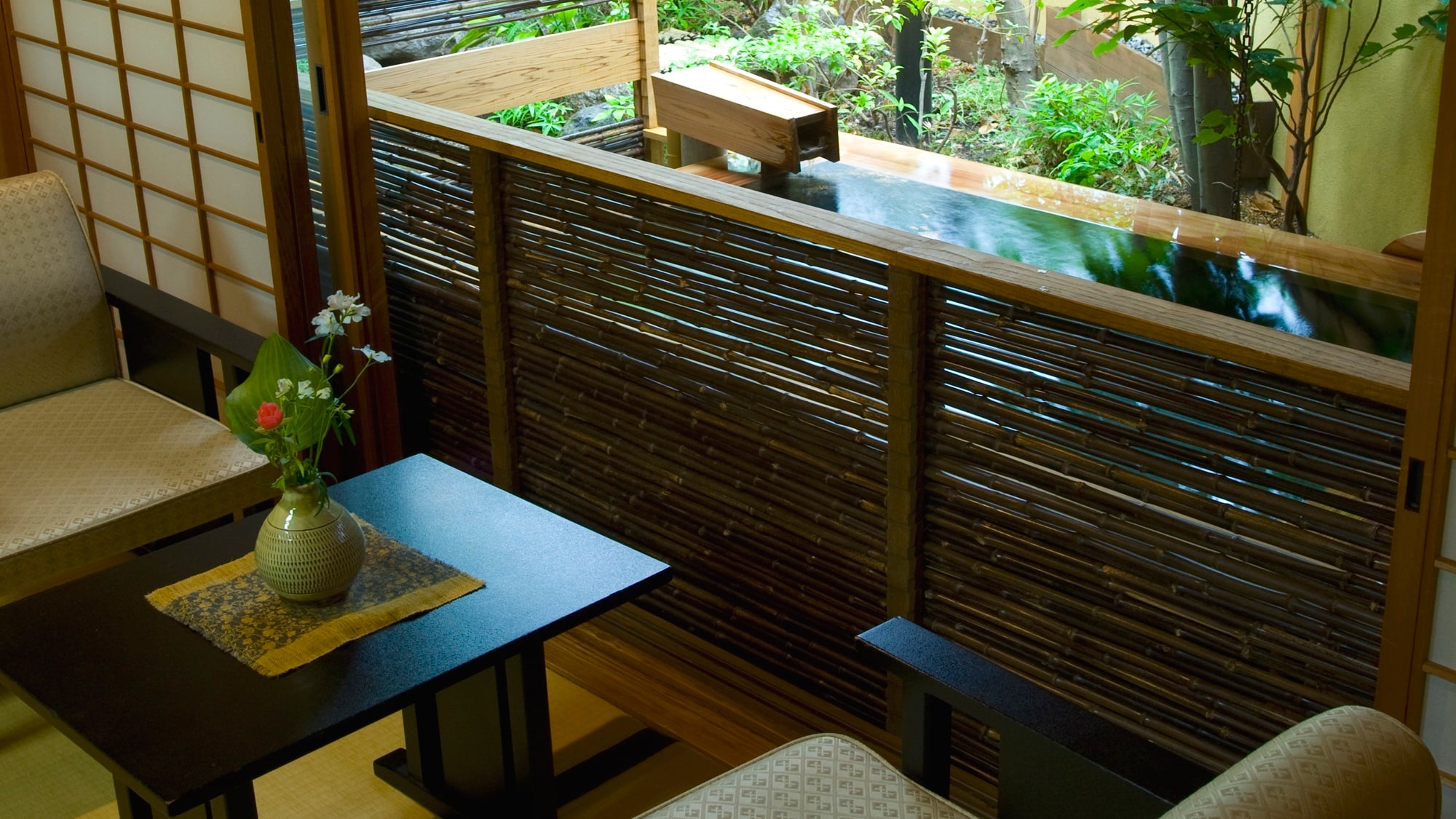 1st floor: Open-air bath, Japanese-style room 8 tatami mats + 8 tatami mats + wide veranda
