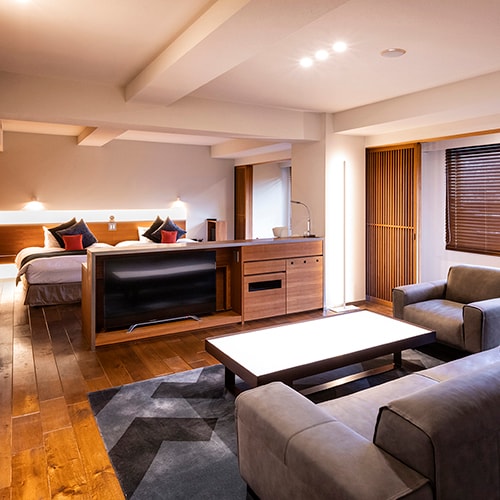 [Luxury Suite Japanese and Western Room] Stylishly designed bedroom and living room.