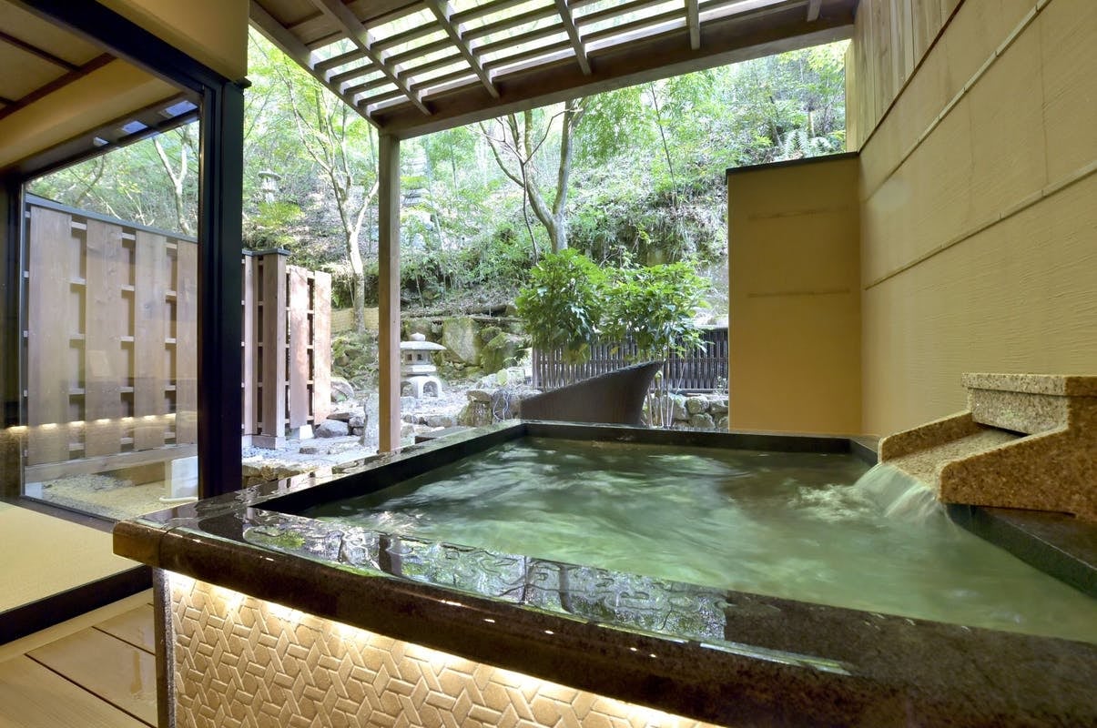 Guest room with open-air bath] Mountain terrace (Japanese-style room)
