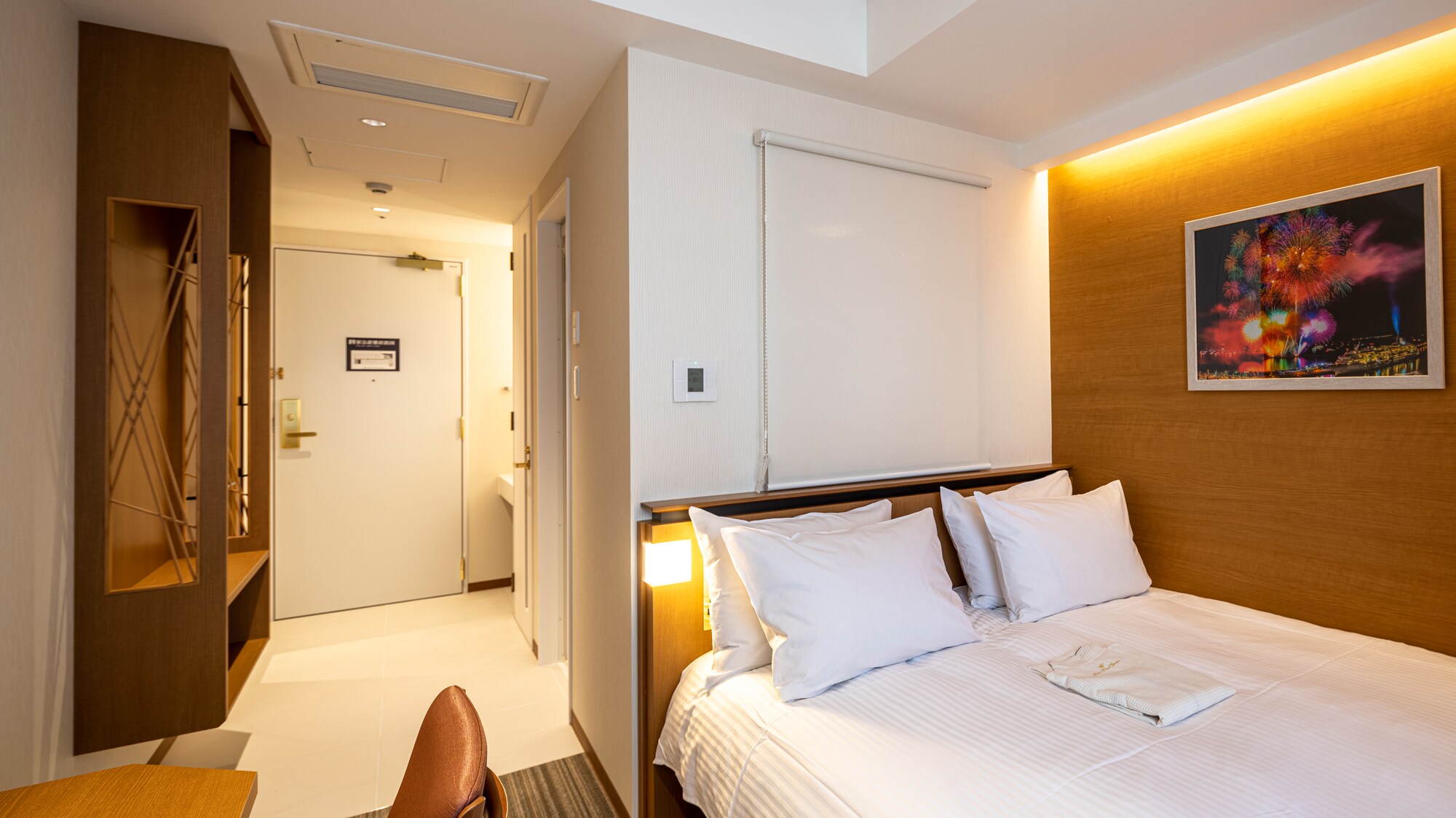 New building: [No smoking] Single <Double bed ★ (Simmons 150 & times; 200)