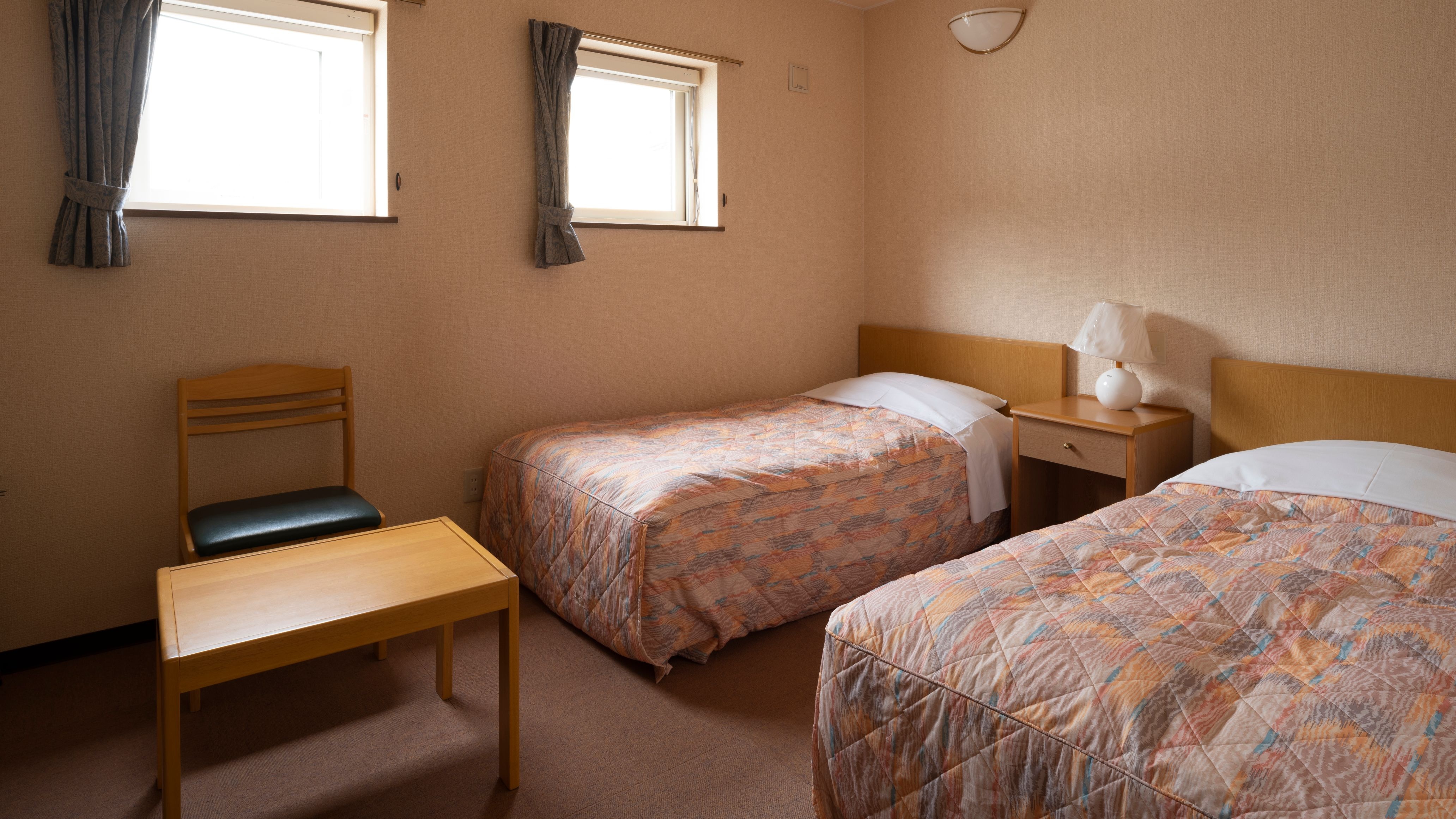[Guest room] Western-style room with two beds