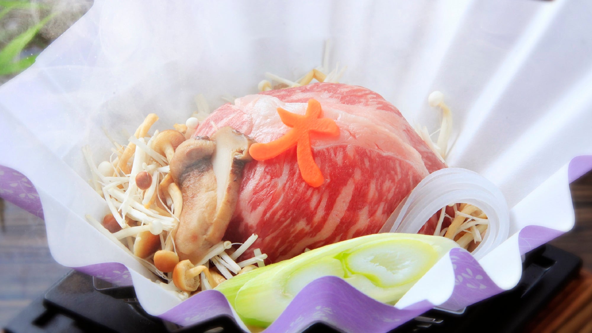 ◆Dinner/Meat dish: Special Kaiseki course: Domestic beef in koji hotpot