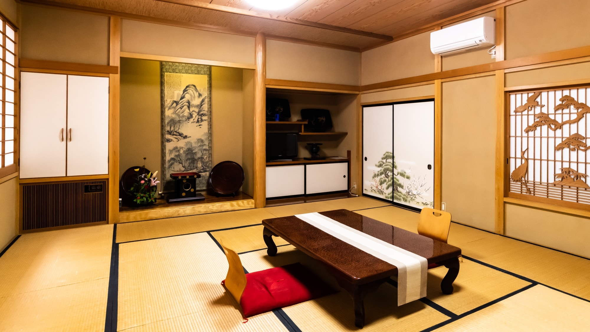 這家旅館是為大山教徒而設，歷史可追溯至江戶時代。我們每天只接待一組客人。