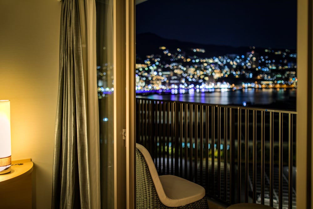 Kamar AQUA SQUARE Pemandangan Laut Pemandangan malam dari balkon (contoh)