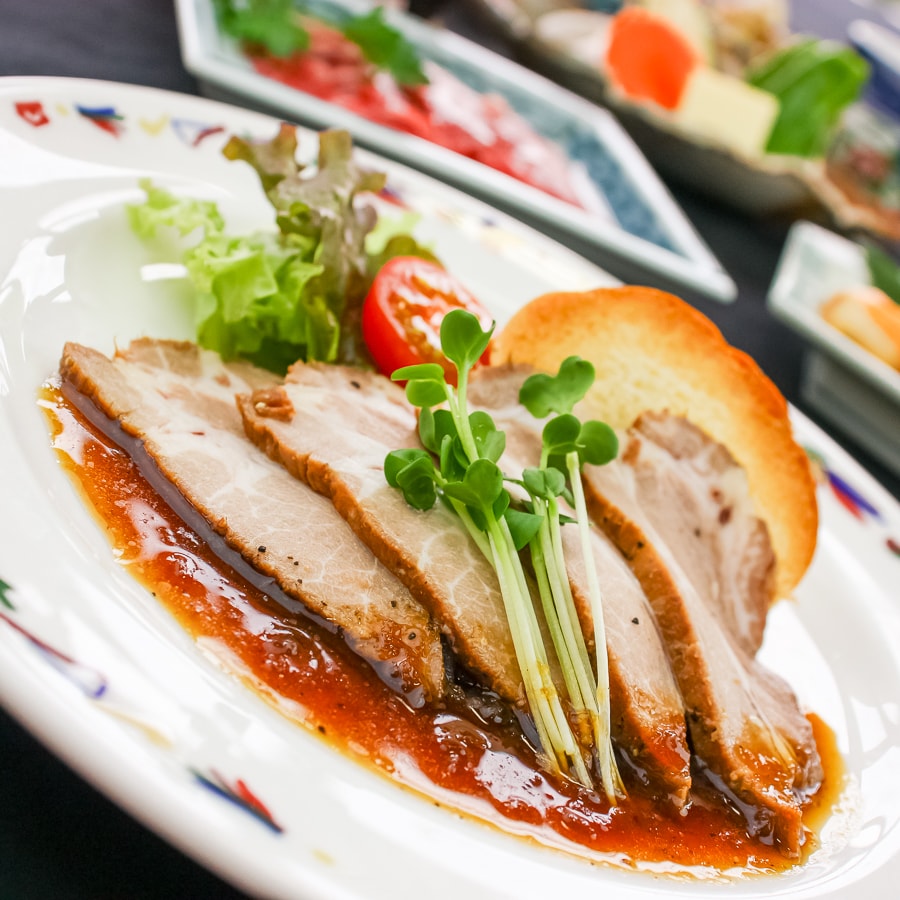 It is a menu for July and August 2021 ♪ We have prepared an easy-to-eat Japanese-Western eclectic kaiseki meal that makes use of seasonal ingredients (