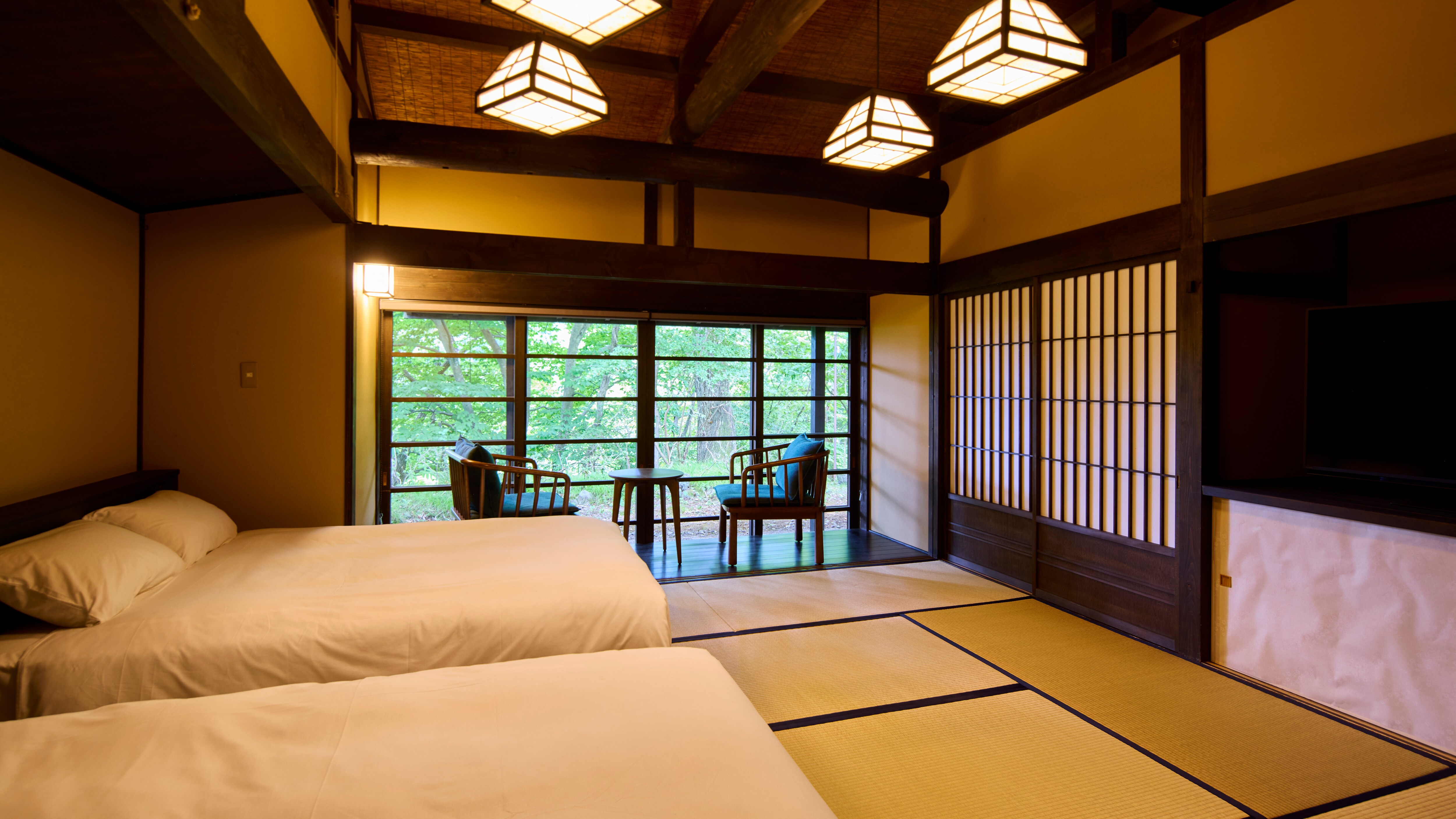 Semi-open-air bath and private bath for your dog [Detached Japanese-style room] Twin beds (45㎡)