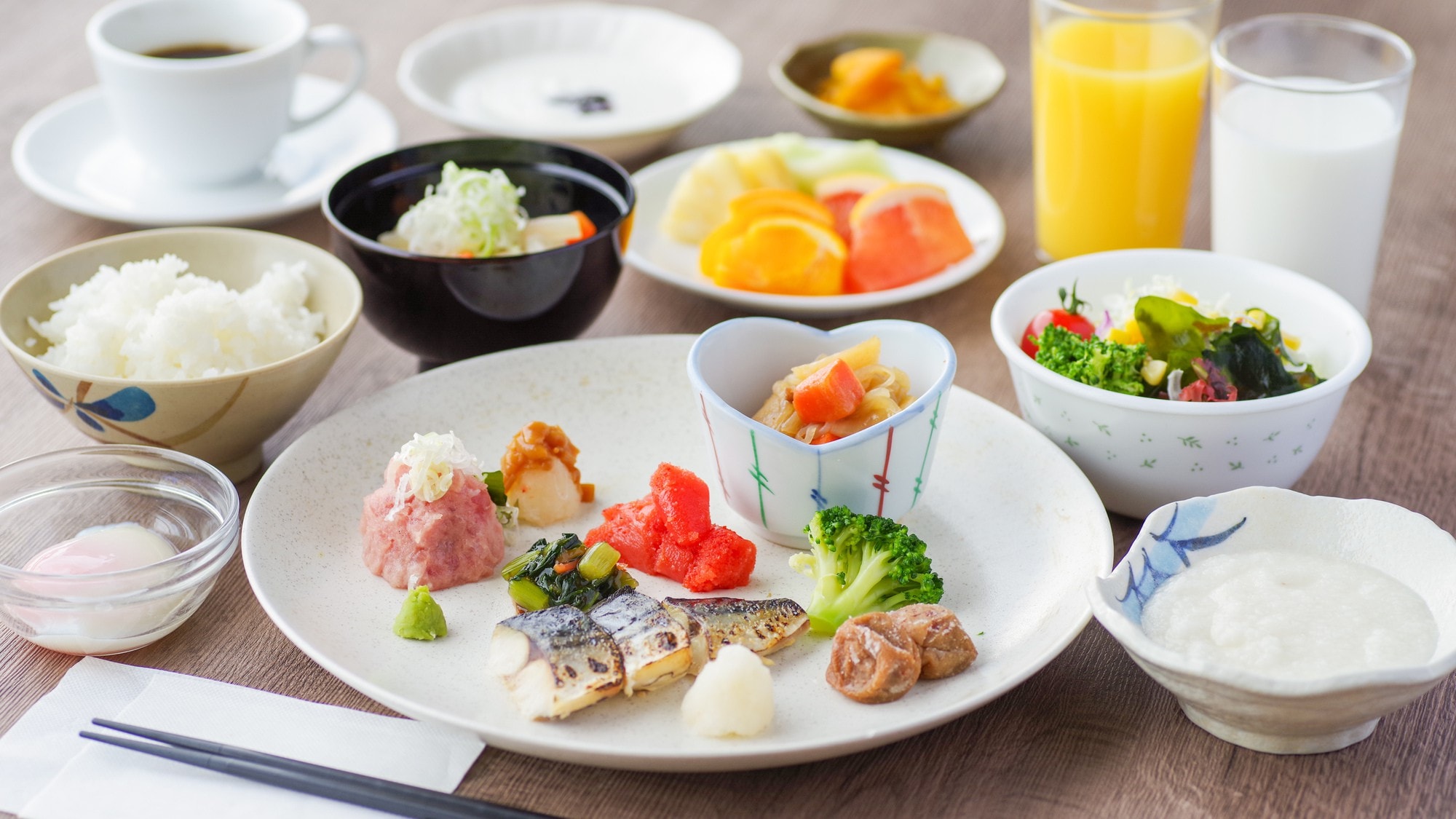 [Breakfast Buffet] *Image