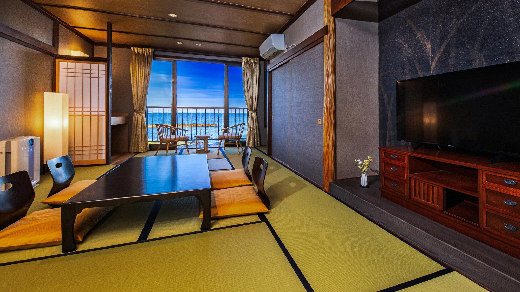 Full view of the Japanese-style room