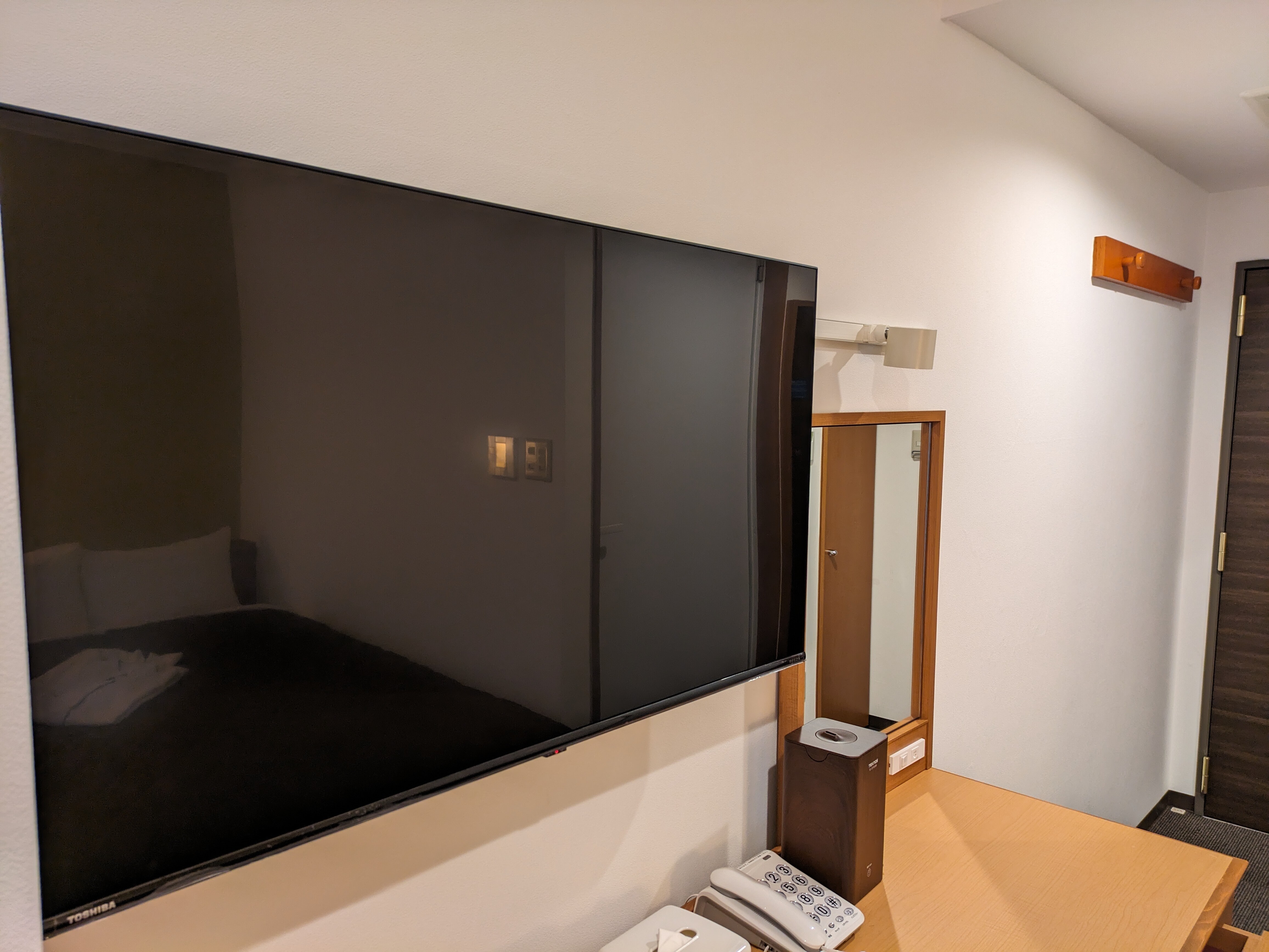 Kamar Double Bebas-Rokok TV