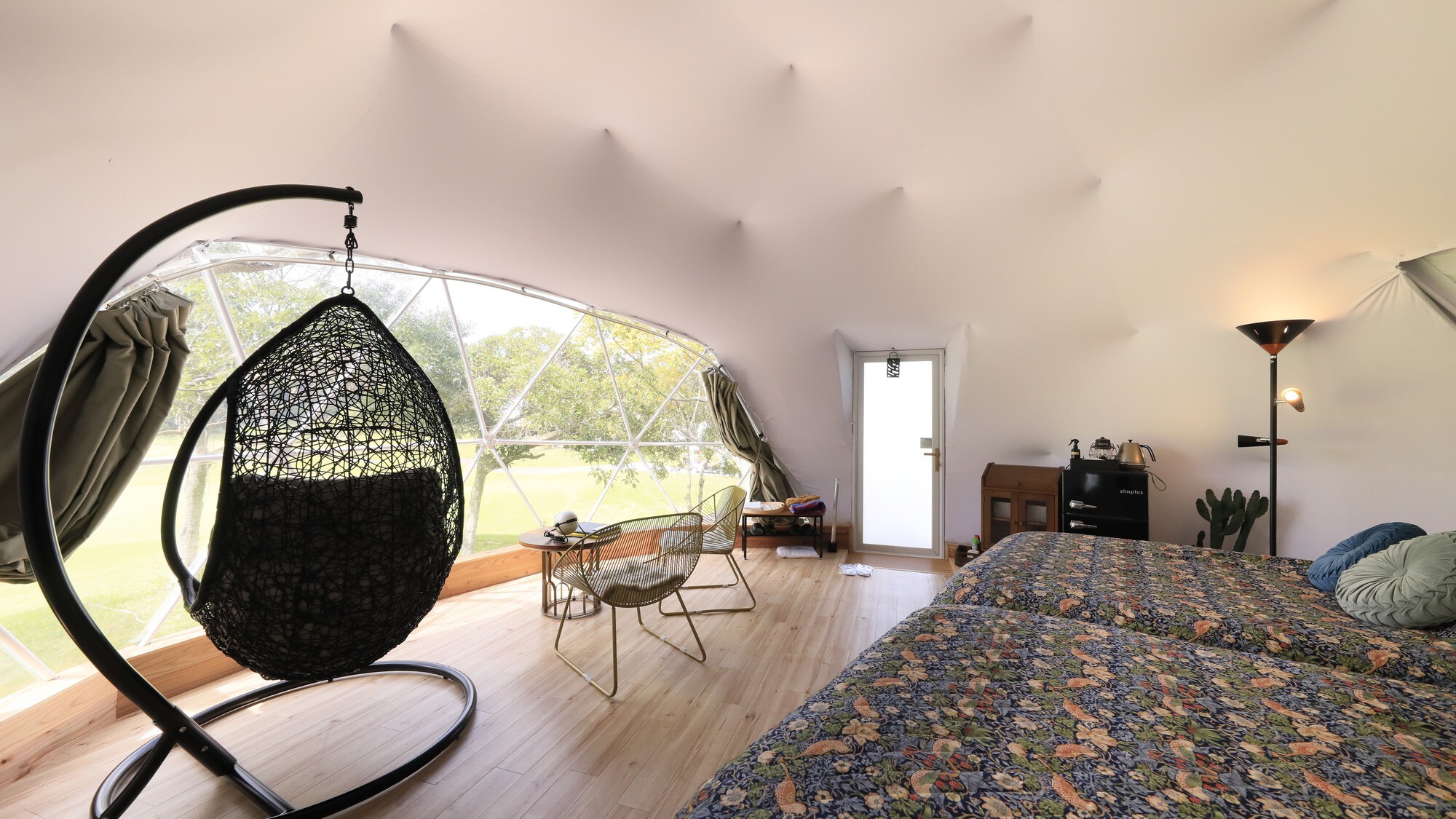 TENDA KUBAH Glamping