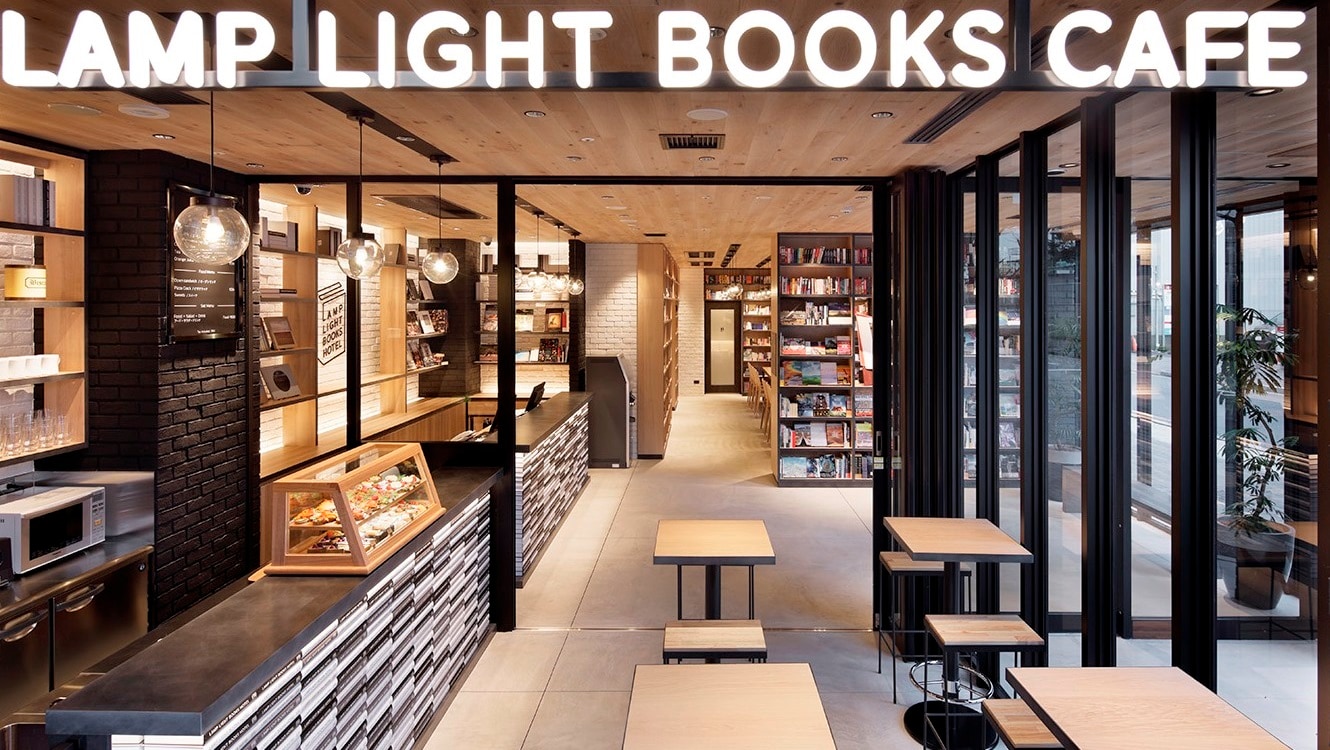 [Lamp Light Books Cafe] A cafe that connects books and people, open 24 hours a day