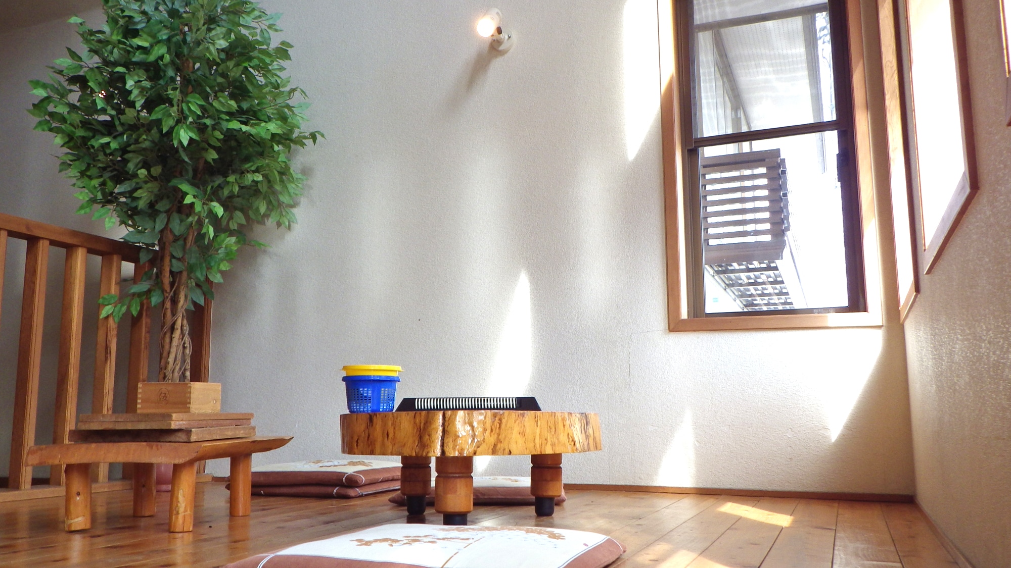 *[Loft] Relax while enjoying the nature of the four seasons.