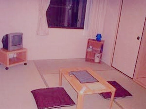 Cosmos Japanese-style room (7 tatami mats)