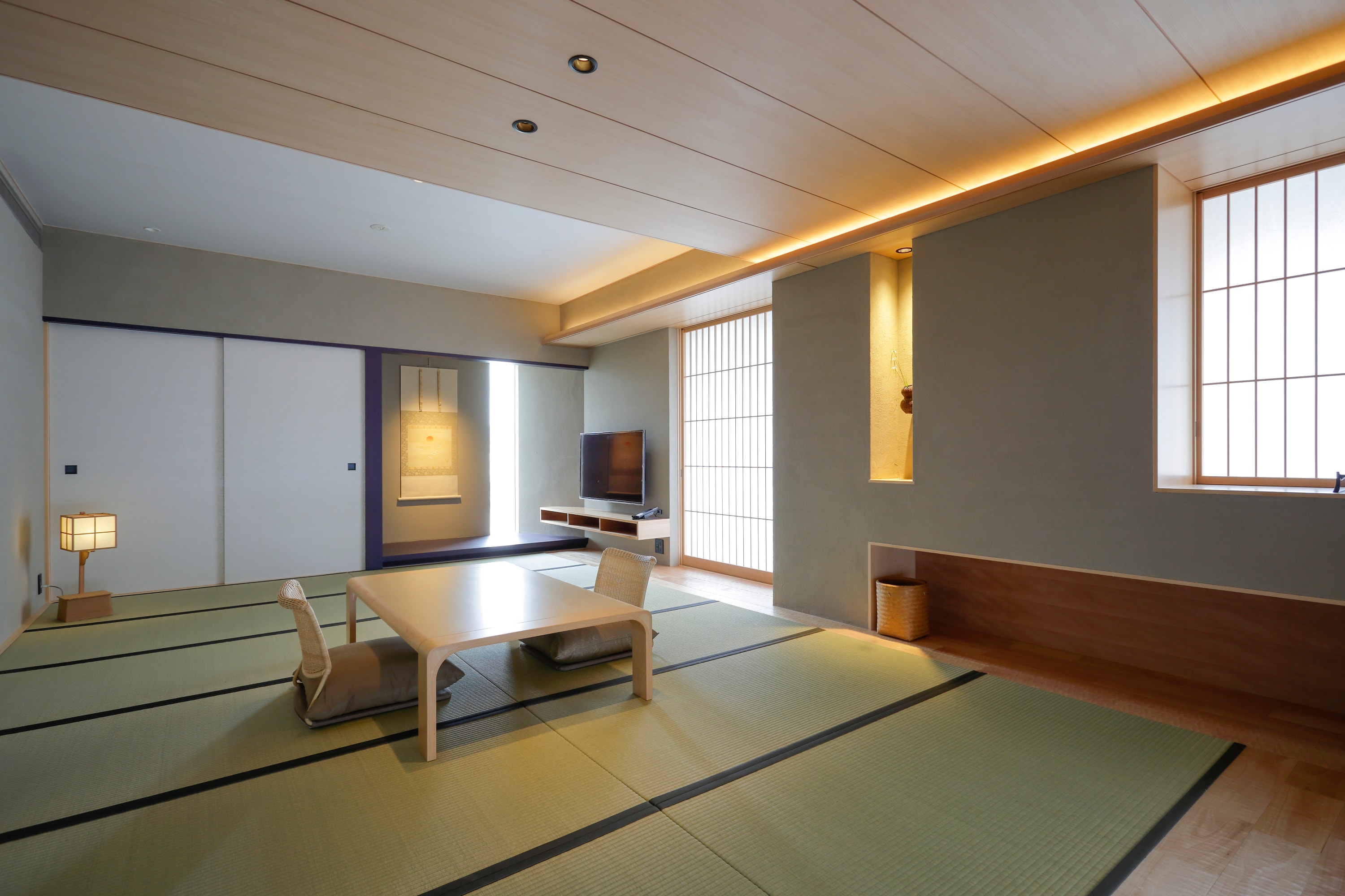 Sakura Japanese and Western room with terrace and cypress bath 72㎡