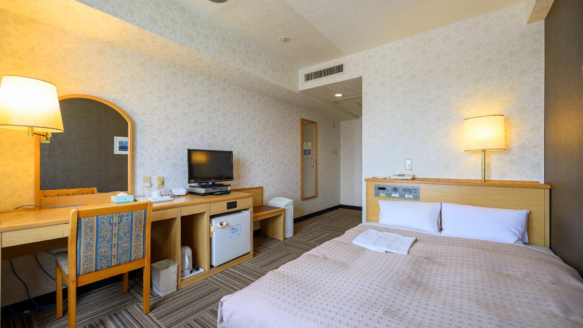 [Double Standard] Guest Room