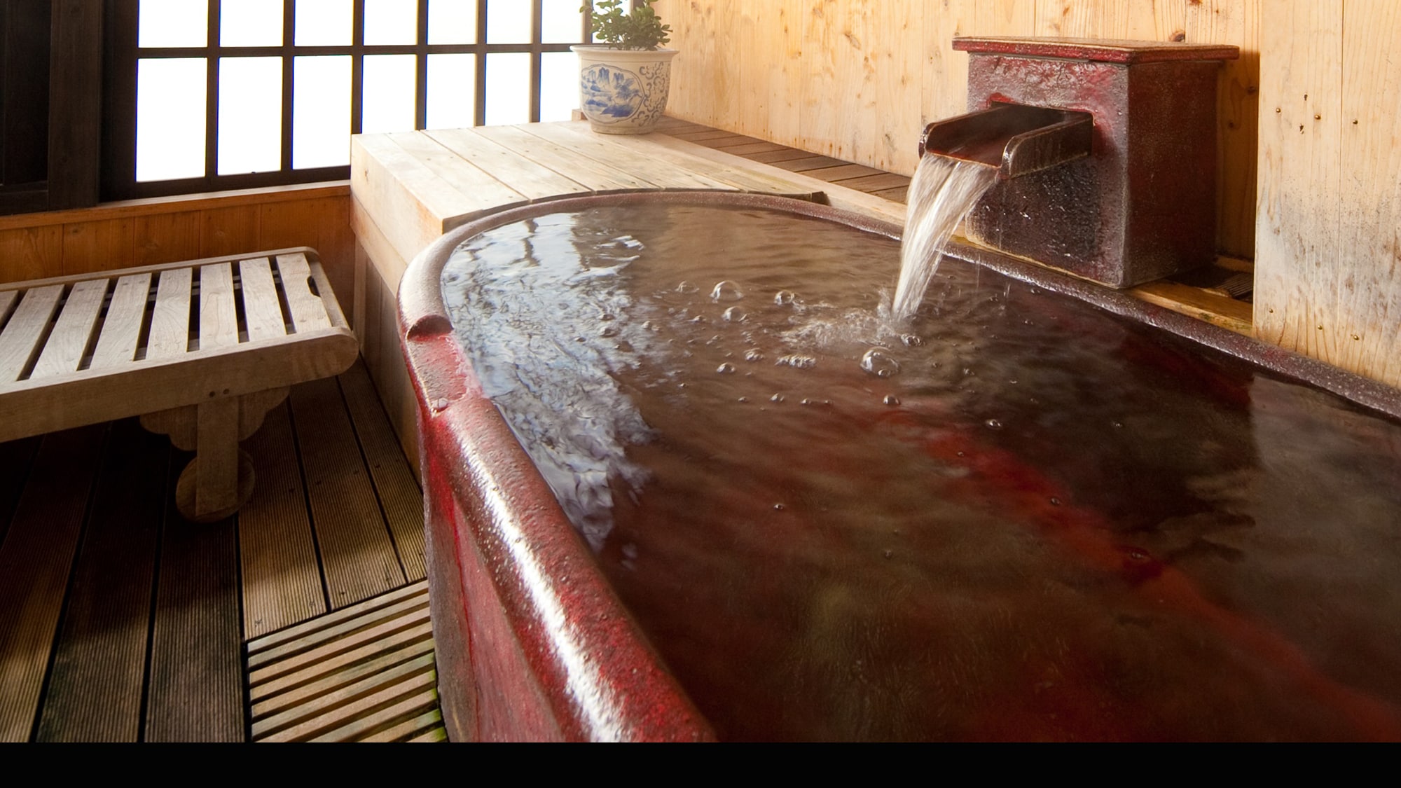 [Superb view! ] Western-style room twin with open-air bath Good location along the Mikuma River ★