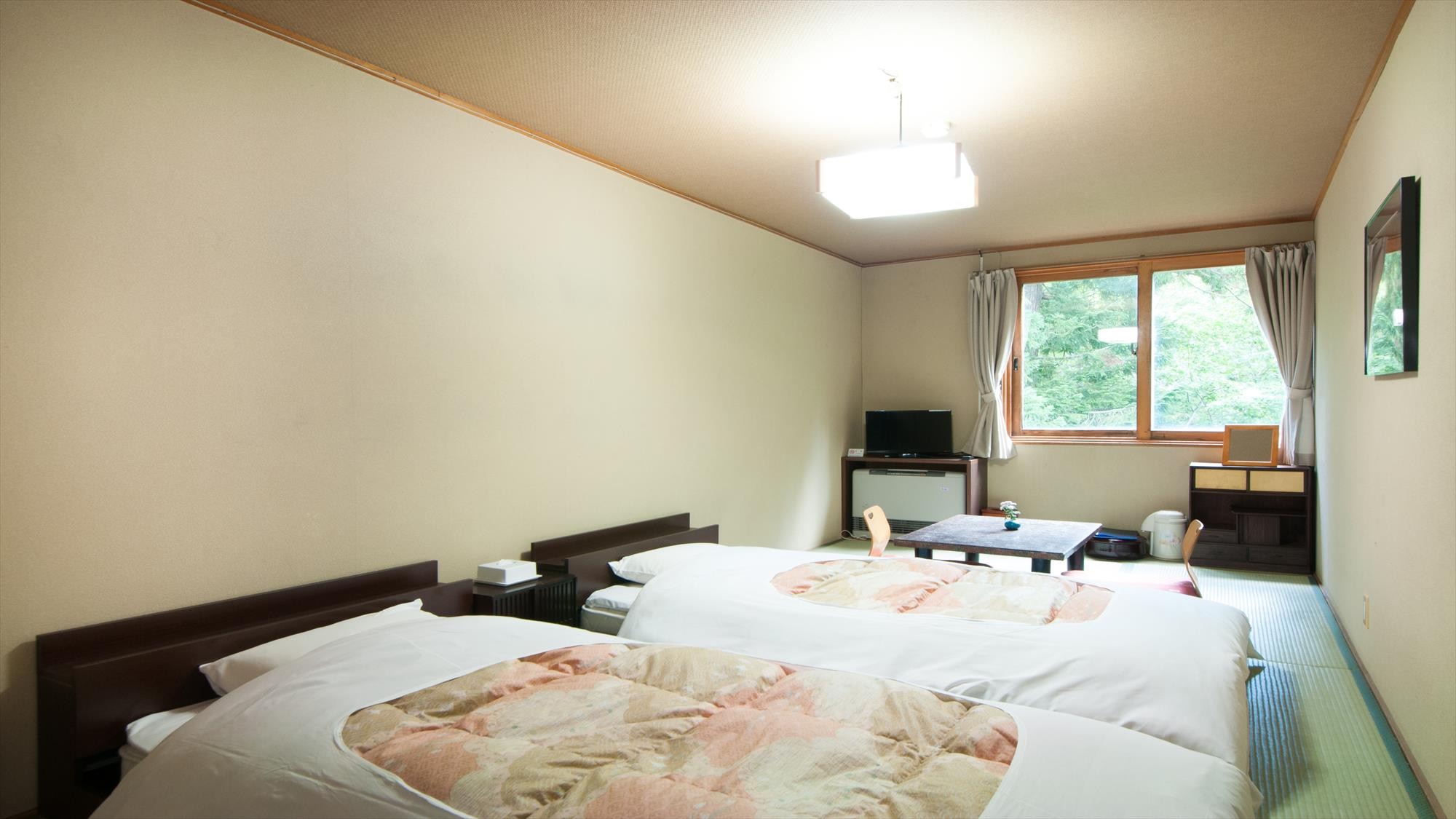 ◆ [Main Building] Japanese-style room 12 tatami mats