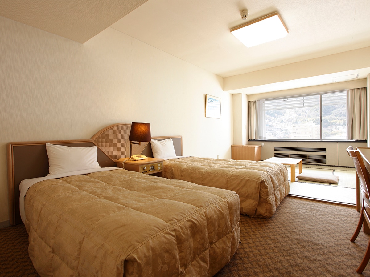 Example of a Japanese-Western room (twin + 6 tatami mats)