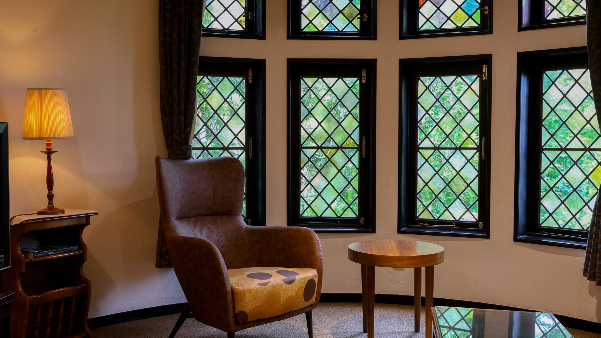 English Suite [34m2/1-2 people/Garden view]