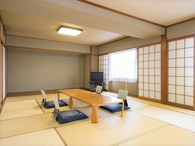 [Japanese-style room] Approximately 15 tatami mats