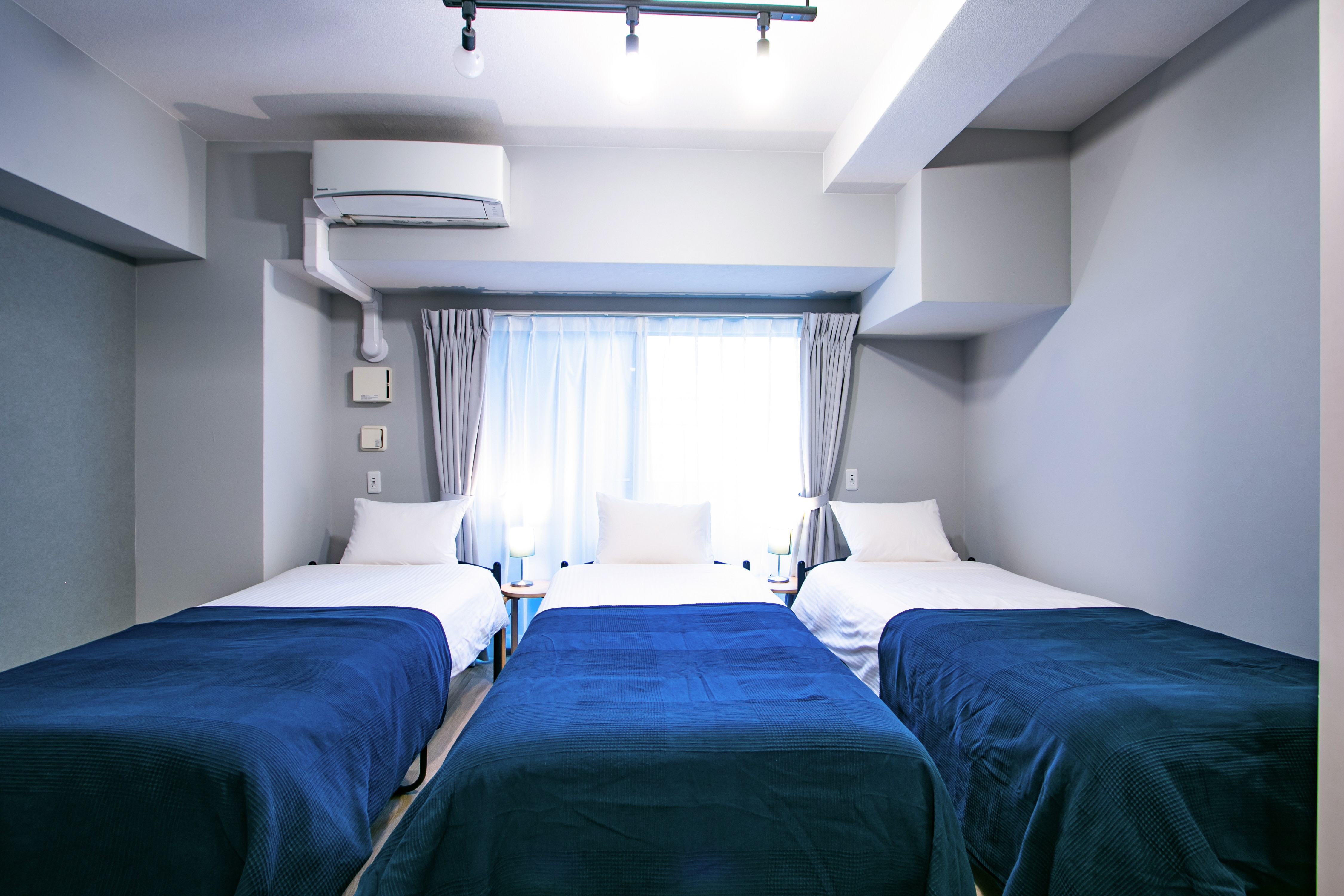 Kamar Keluarga Superior