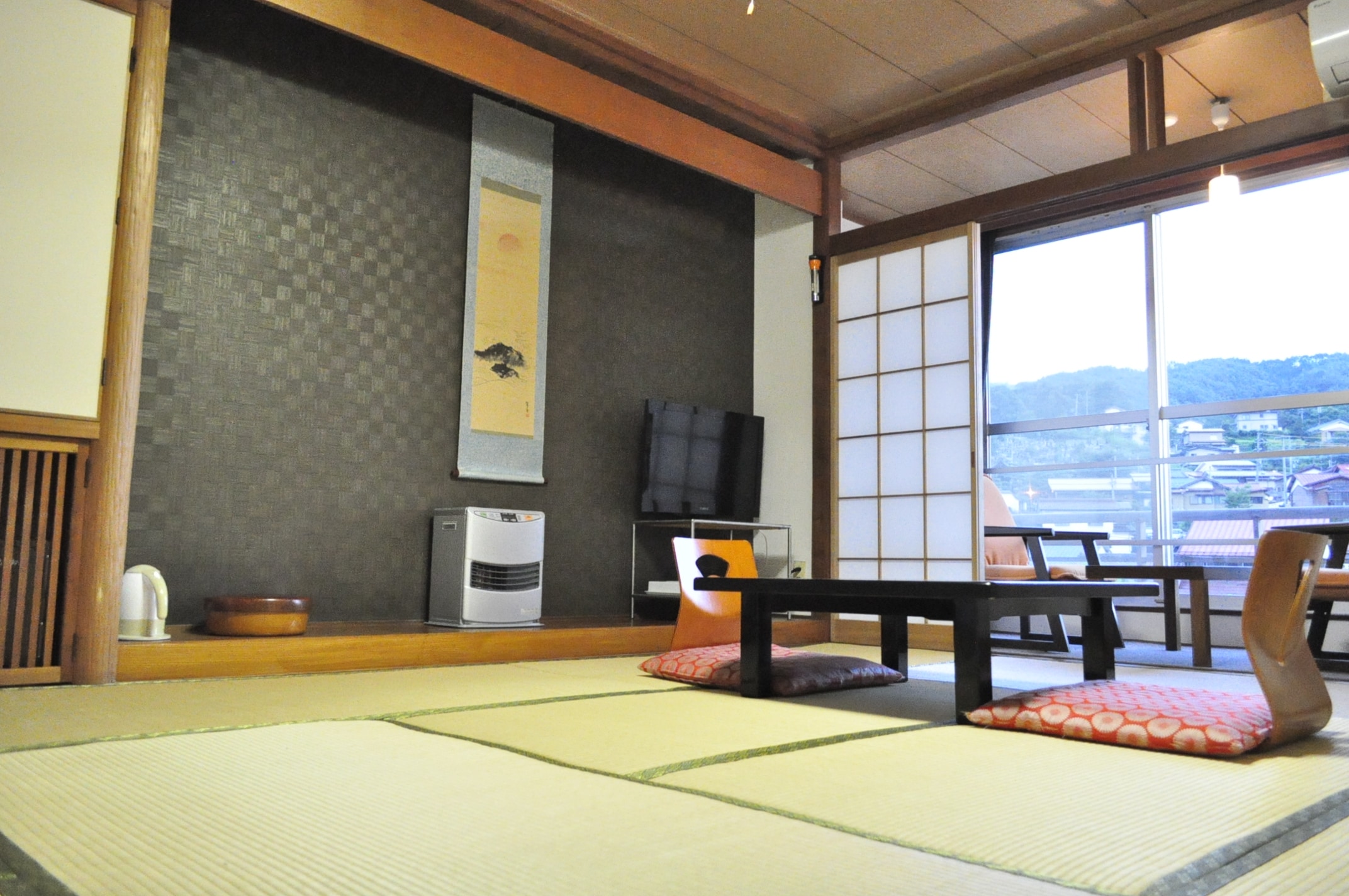 Japanese-style room