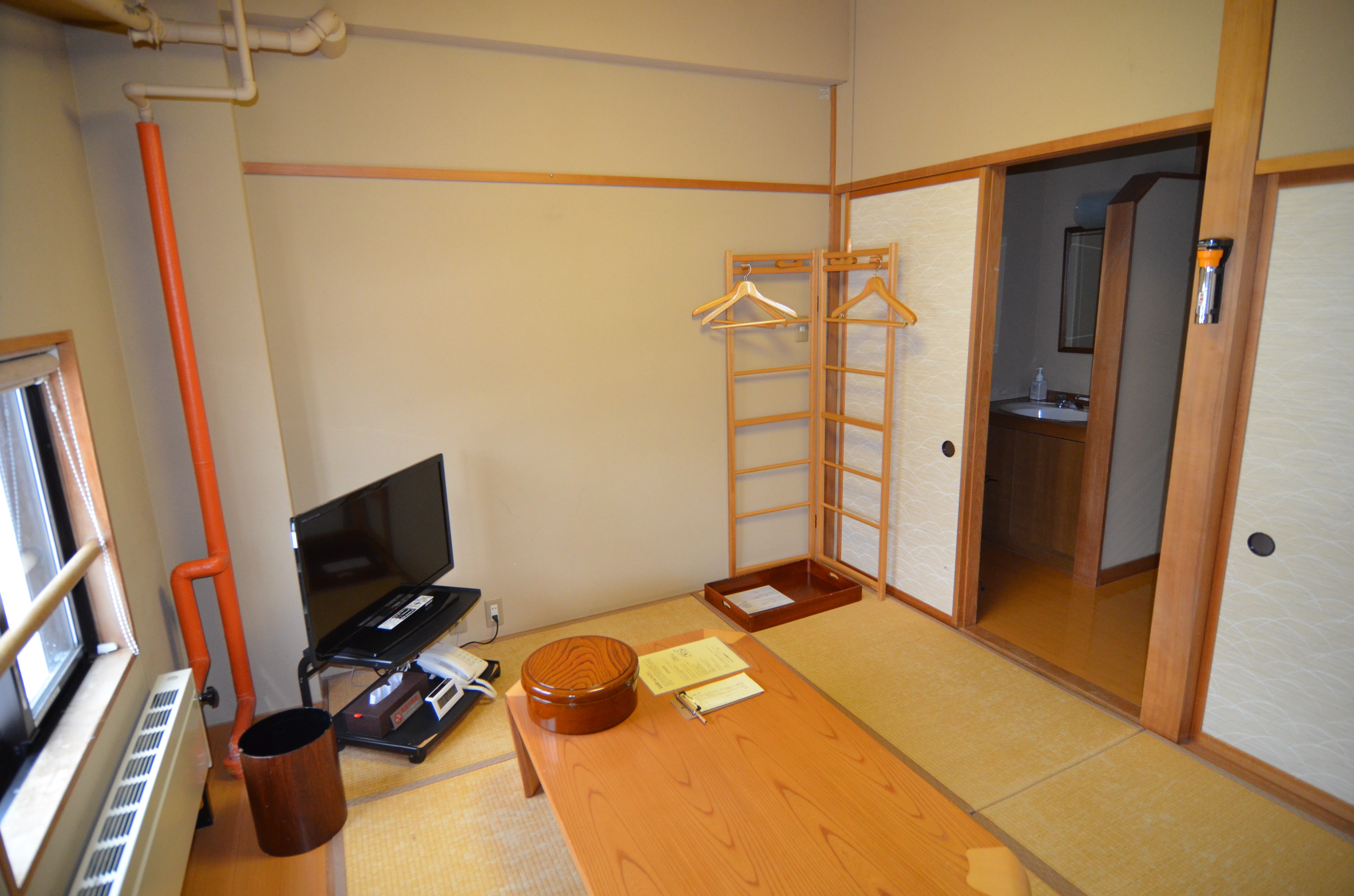 Japanese-style room (4.5 tatami mats)