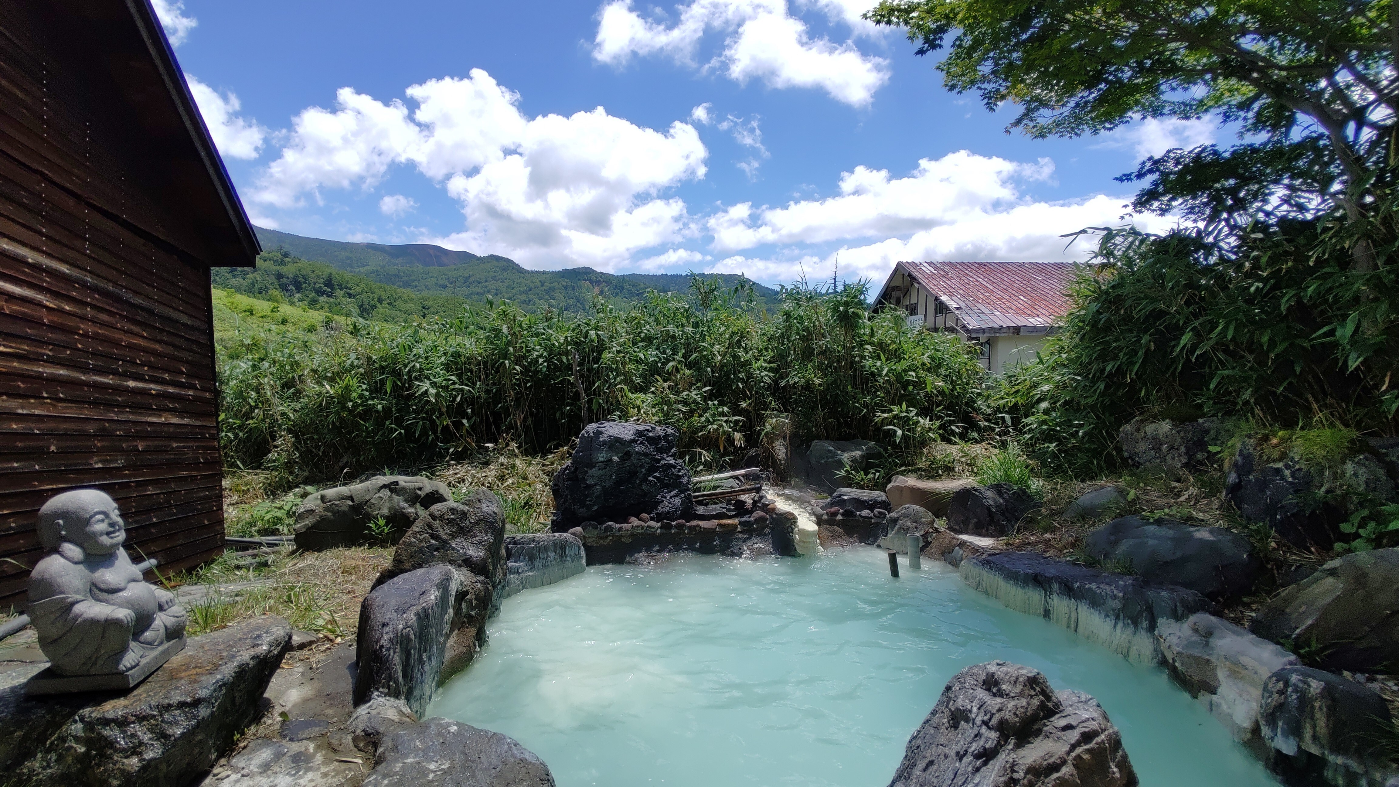 ◆ Tsukimi Rock outdoor bath ~ Summer ~ (mixed-gender bathing)