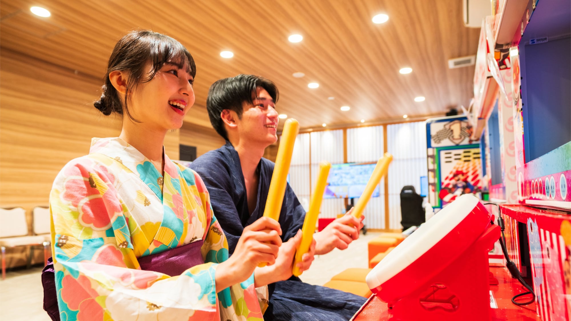 [กิจกรรมล็อบบี้] อย่าตื่นเต้นกับ Taiko no Tatsujin!