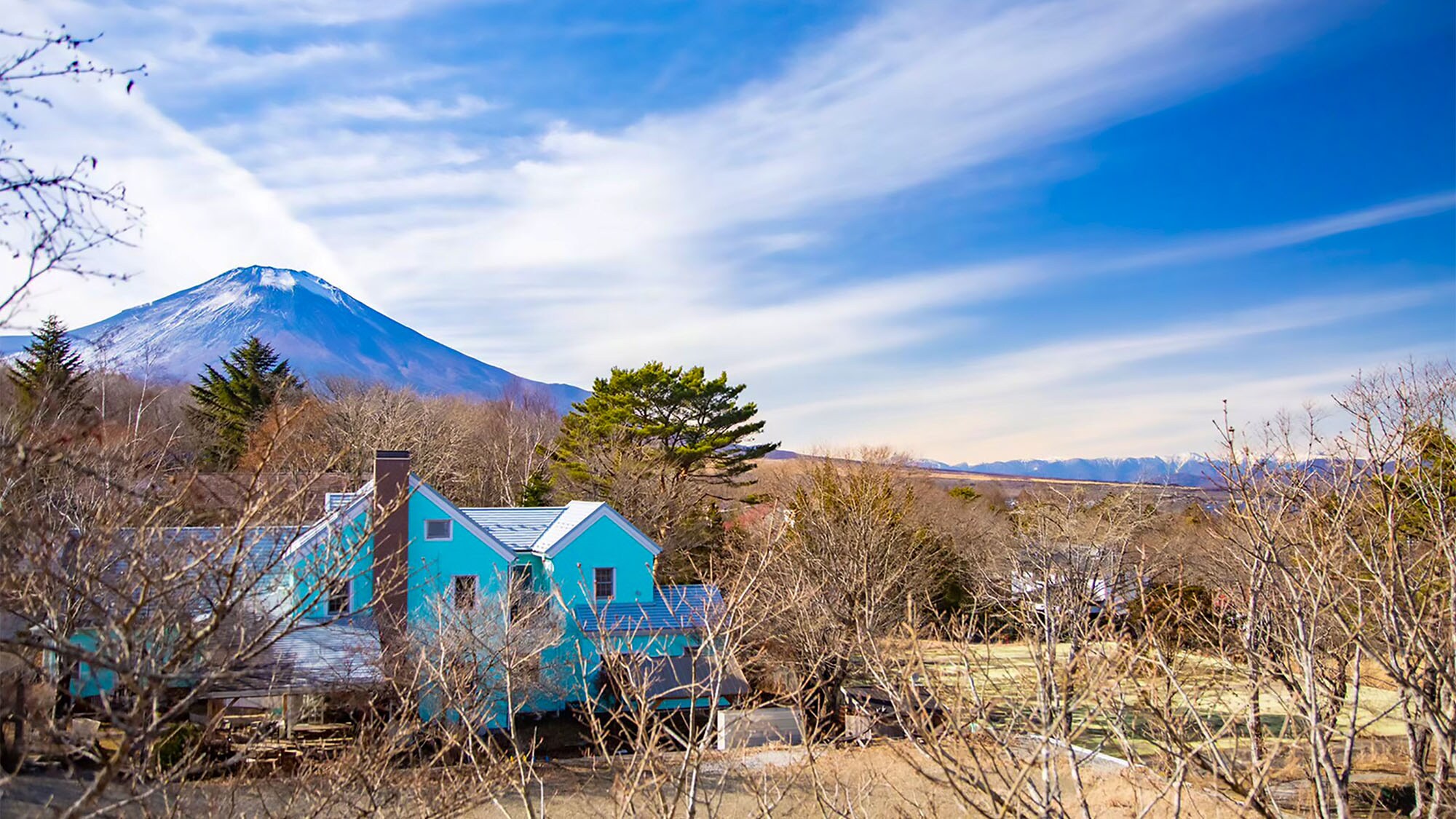 ・Exterior: Located in the middle of nature with Mount Fuji right in front of you