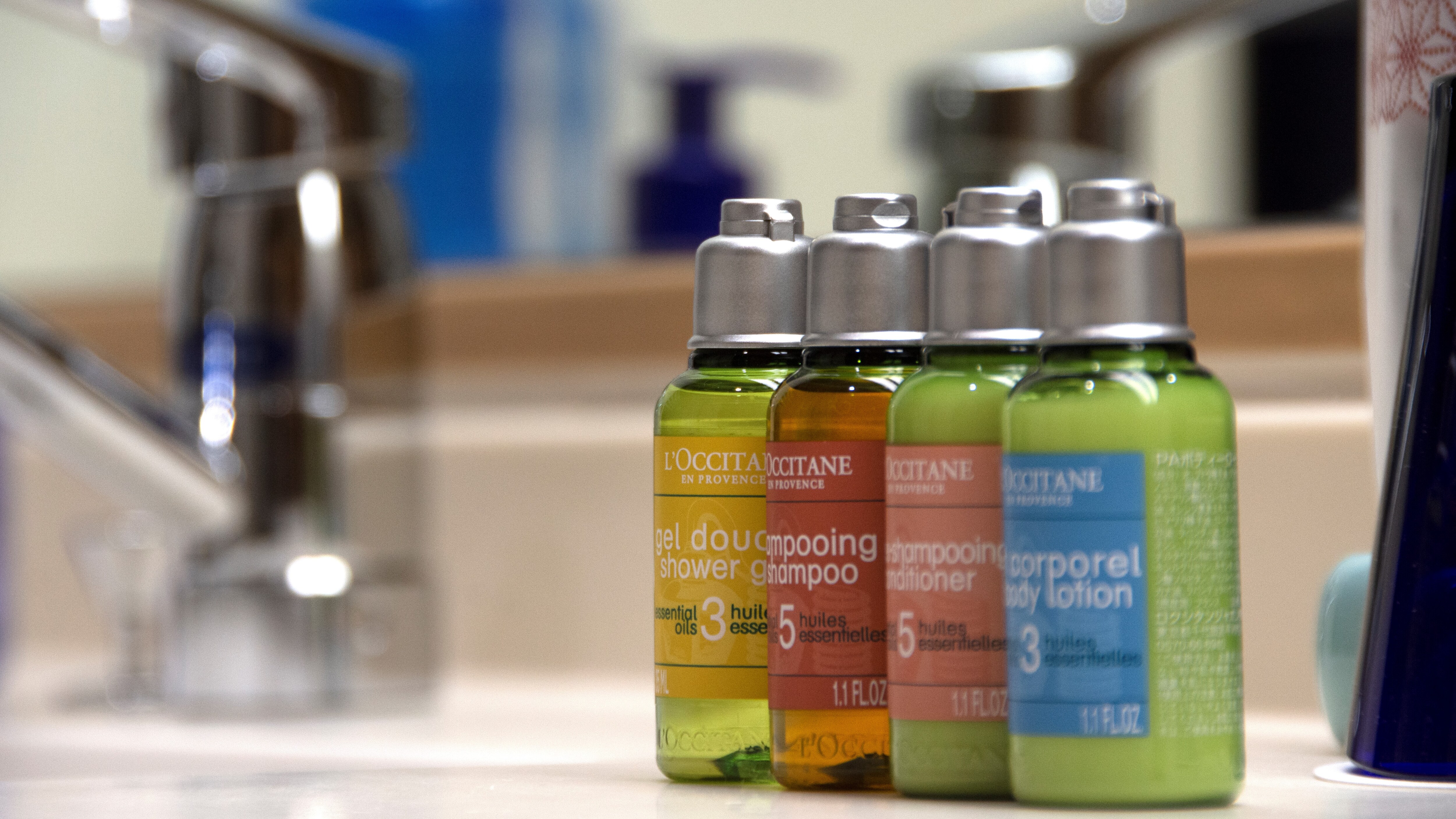 Tsuzumi 盥洗用品 L'Occitane