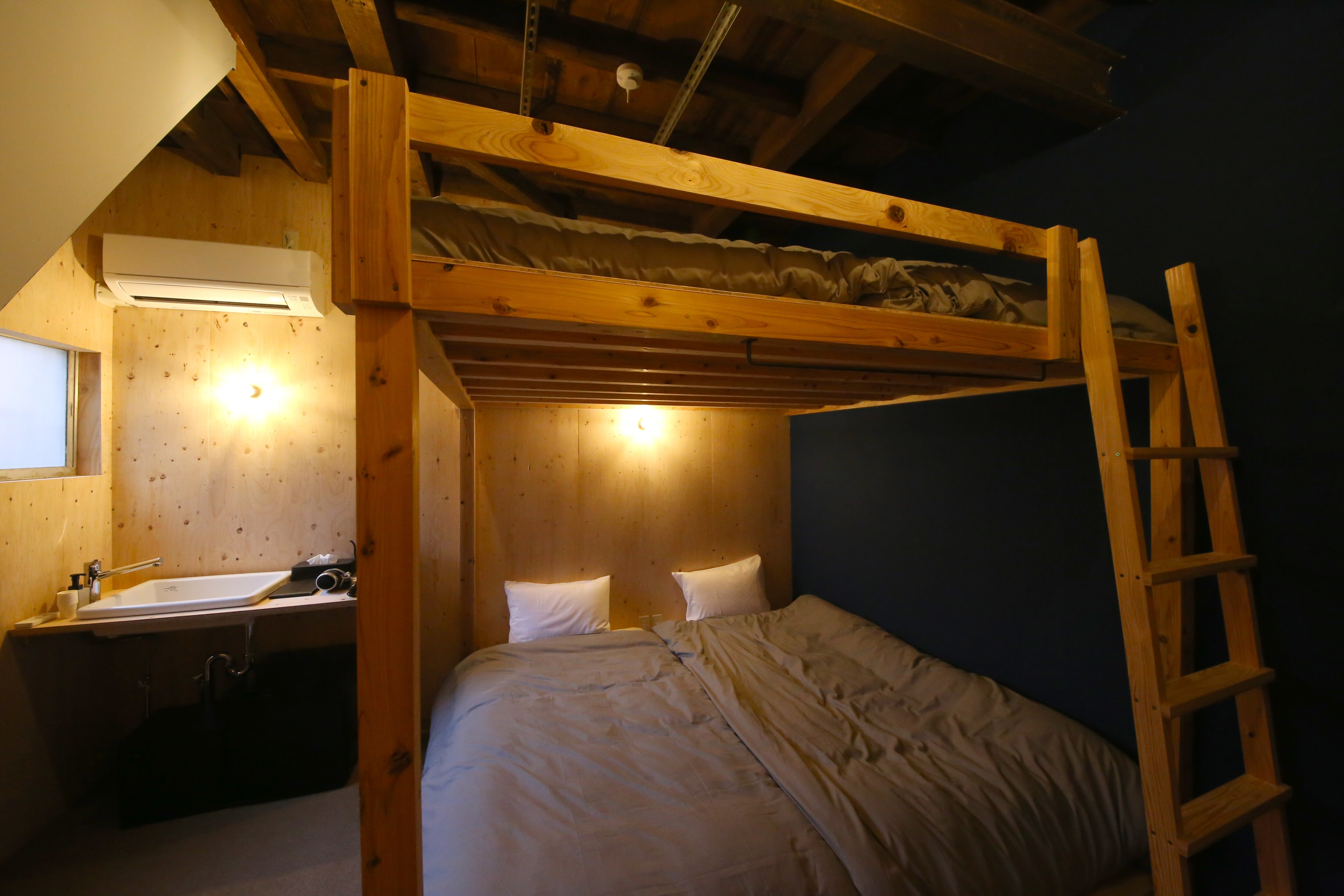 Small room-kobeya-