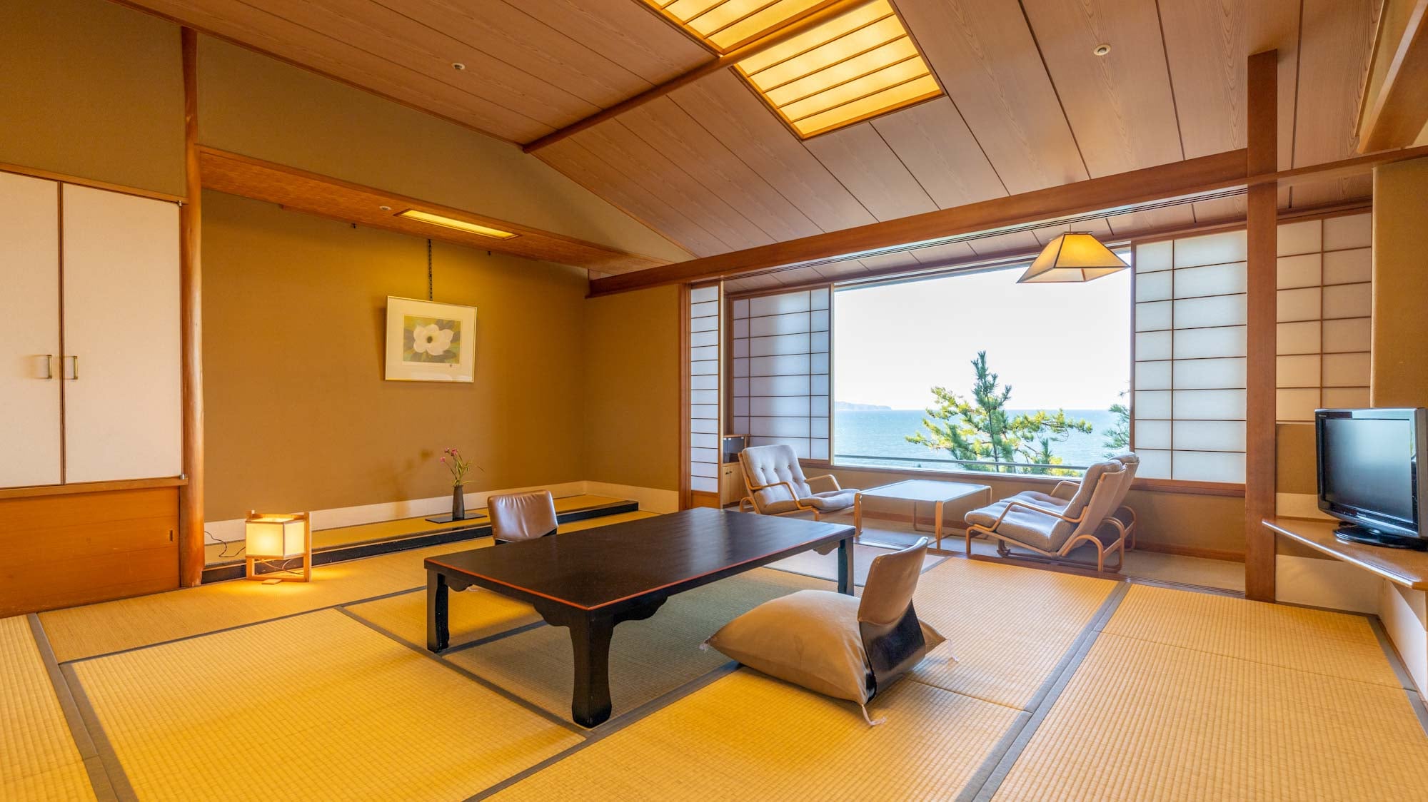 Standard Japanese-style room