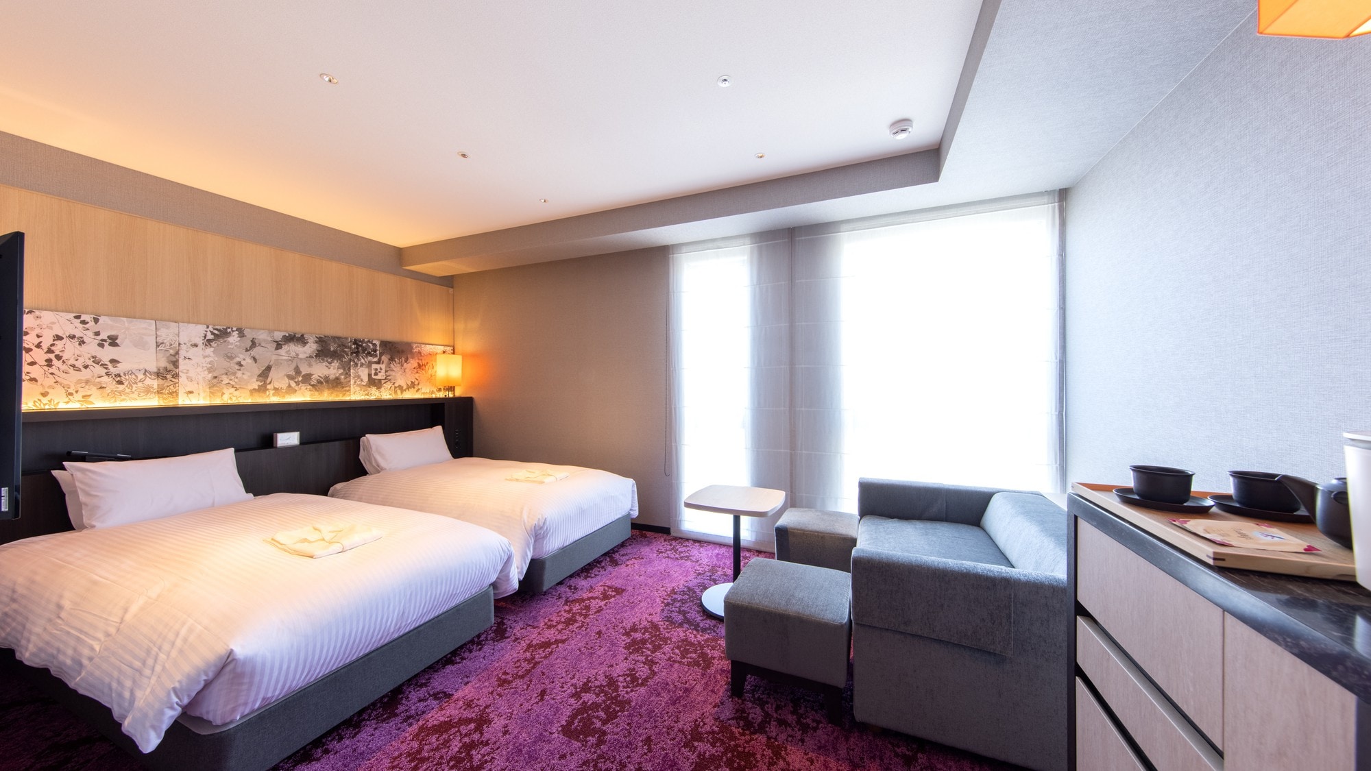 Hollywood-type room "Superior Twin" with two 100 cm wide beds lined up without a gap
