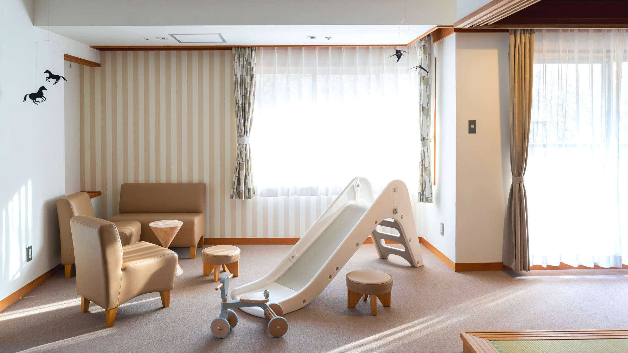[Kid's room/Mountain play] Japanese-Western style room with the concept of "mountain", limited to one room at the hotel *One example