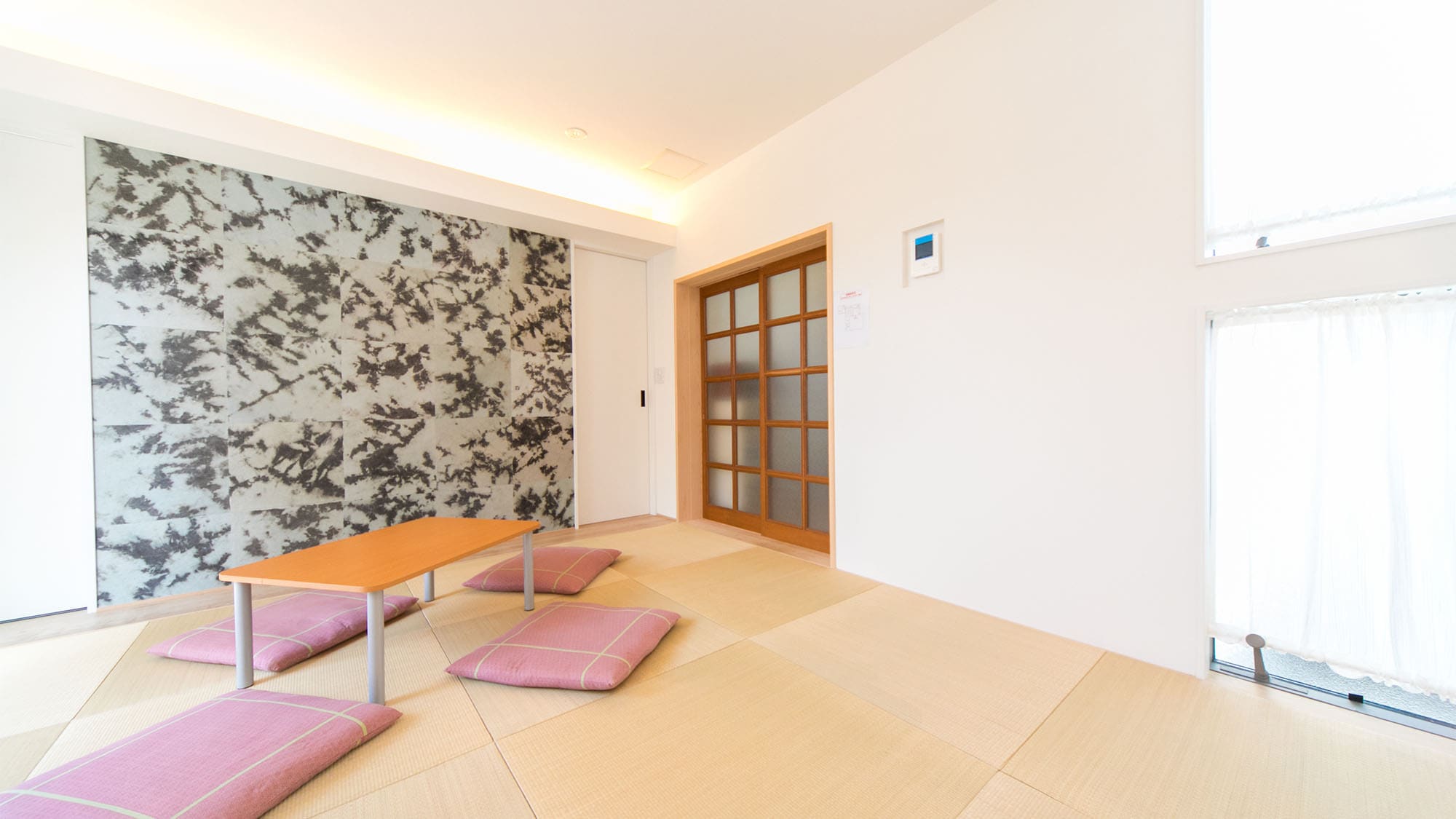 ・[Family Room 1] A spacious room with a total area of 31 square meters. A room where you can relax and unwind.