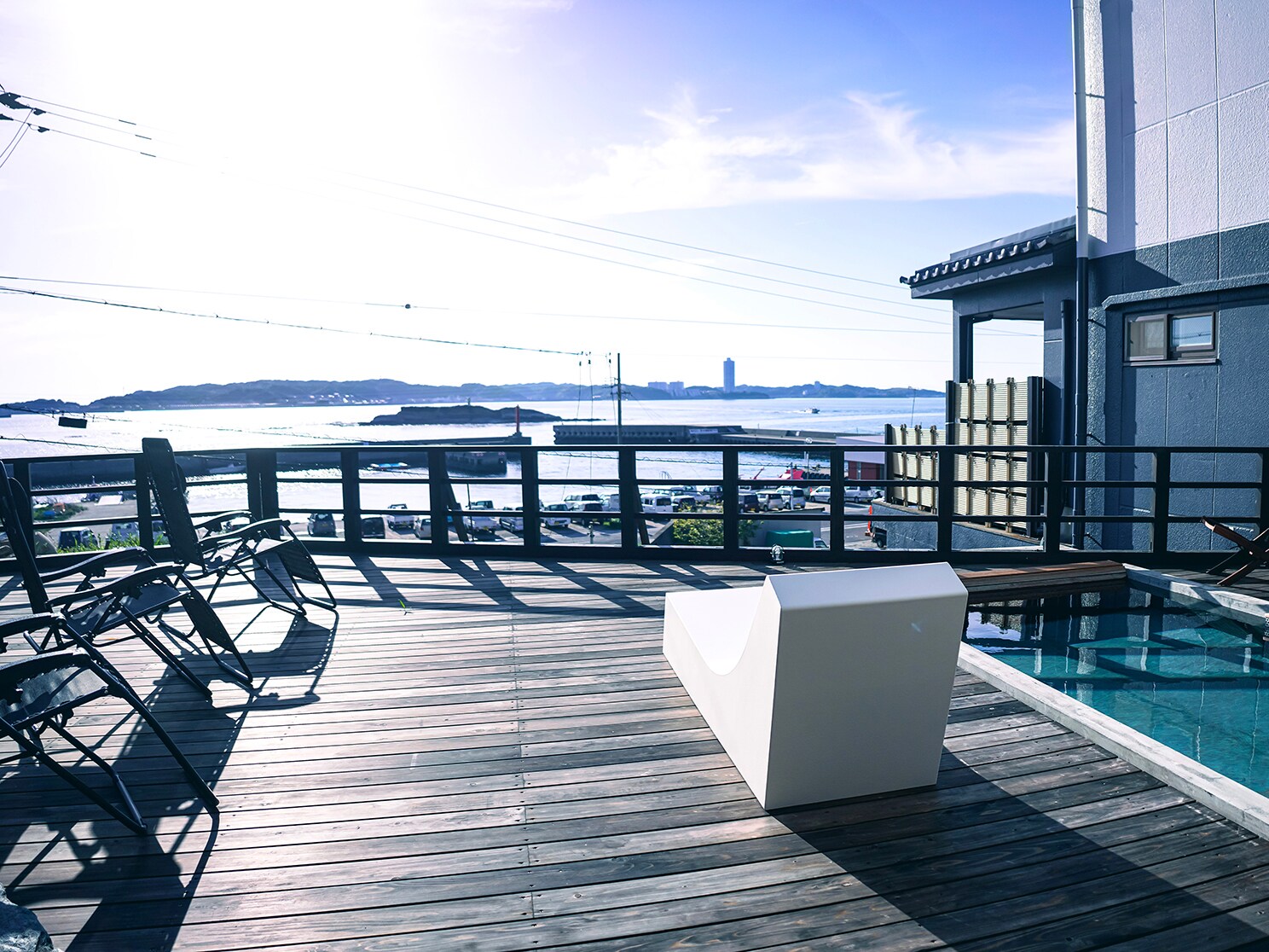 島式桑拿、露天浴池、椅子