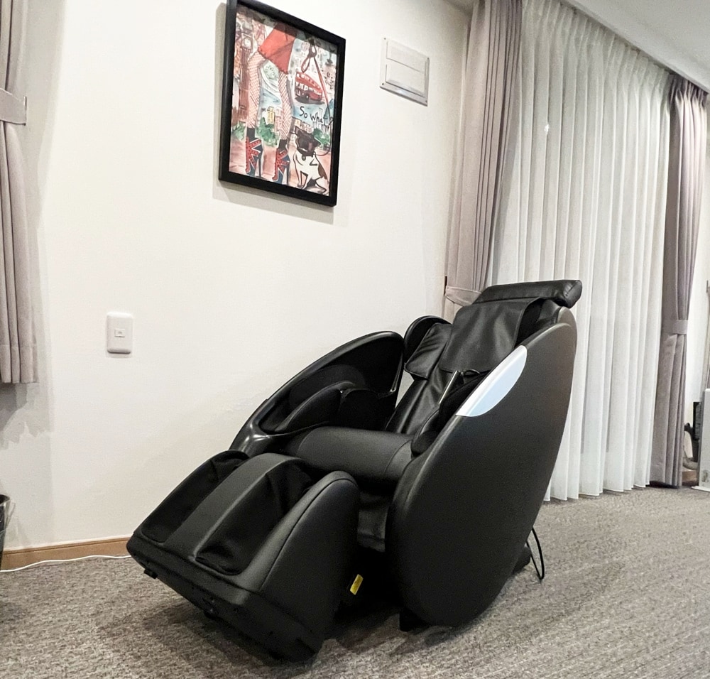 มีเก้าอี้นวดให้บริการ