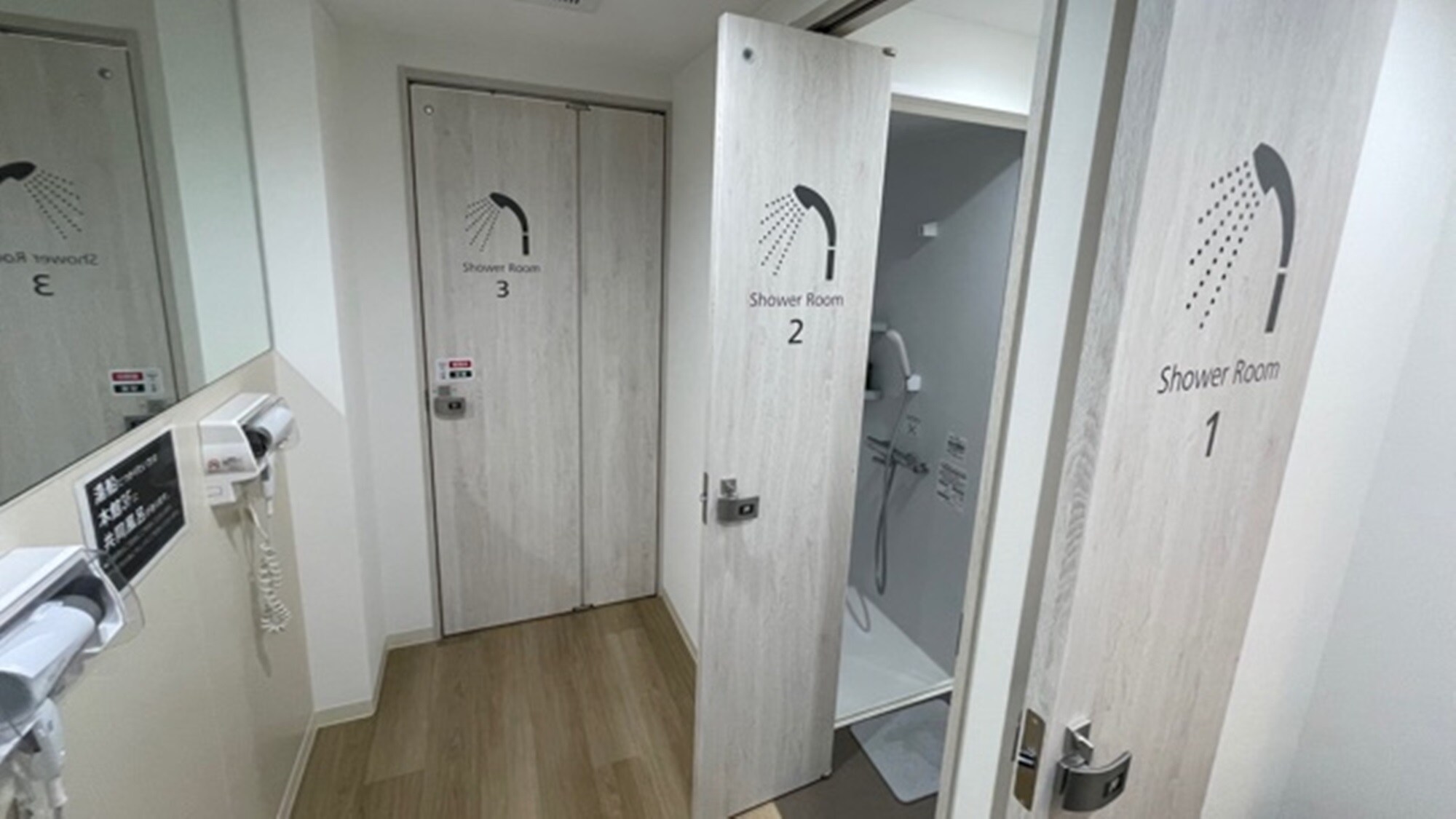 Women only | Separate shower in shared space