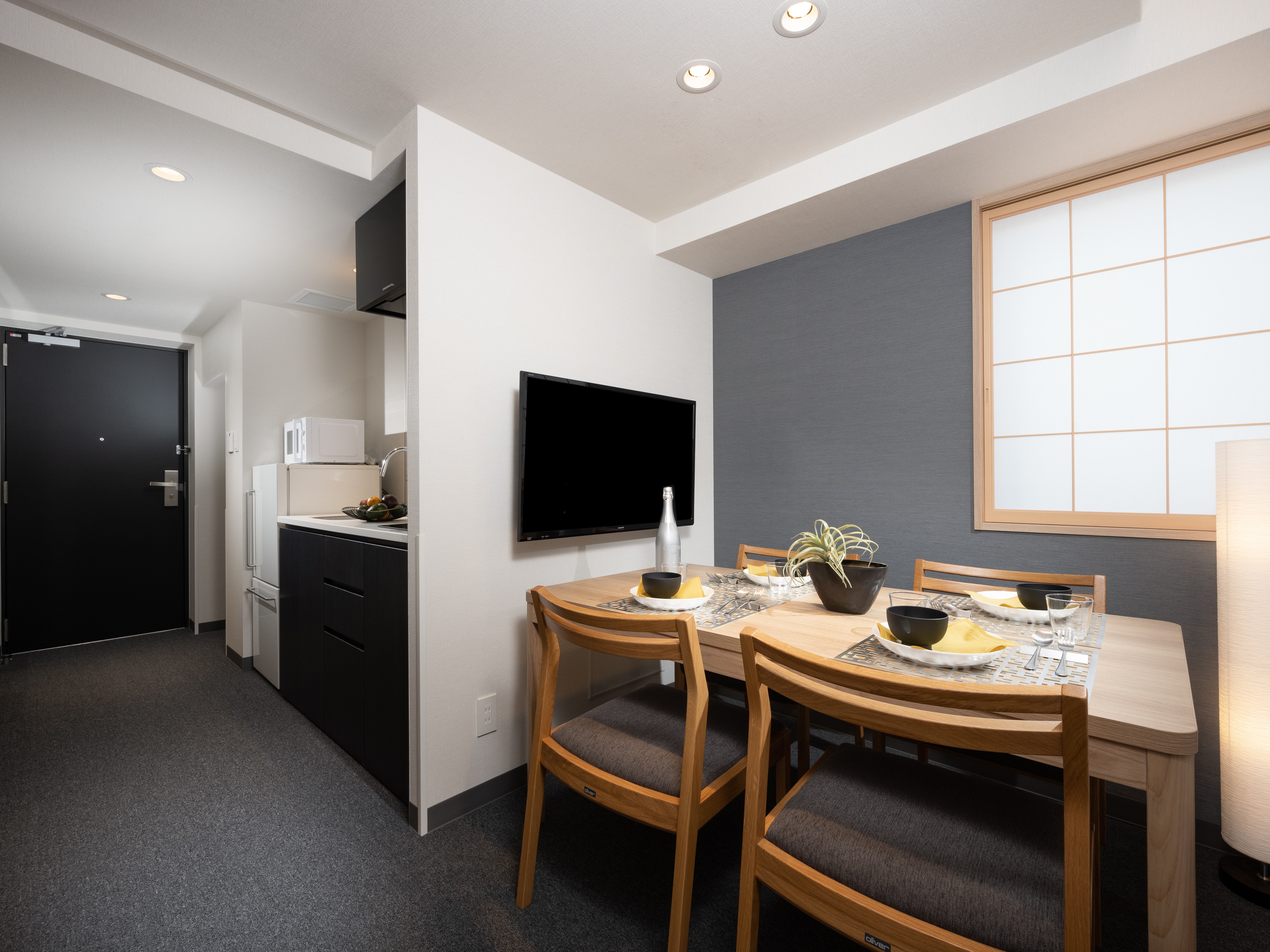 Deluxe Japanese Apartment