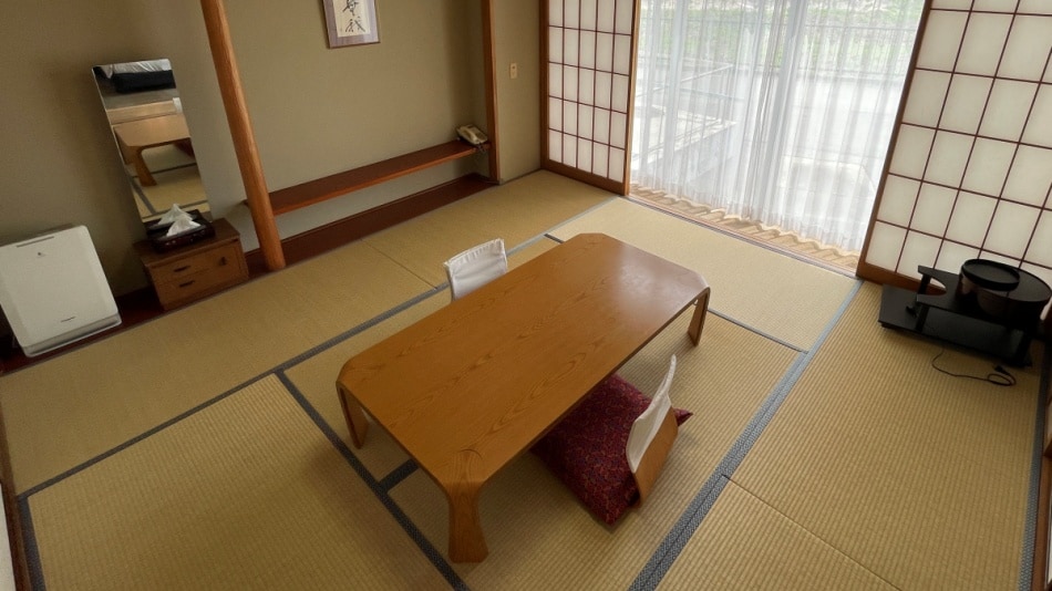 [Room] Japanese-Western style room