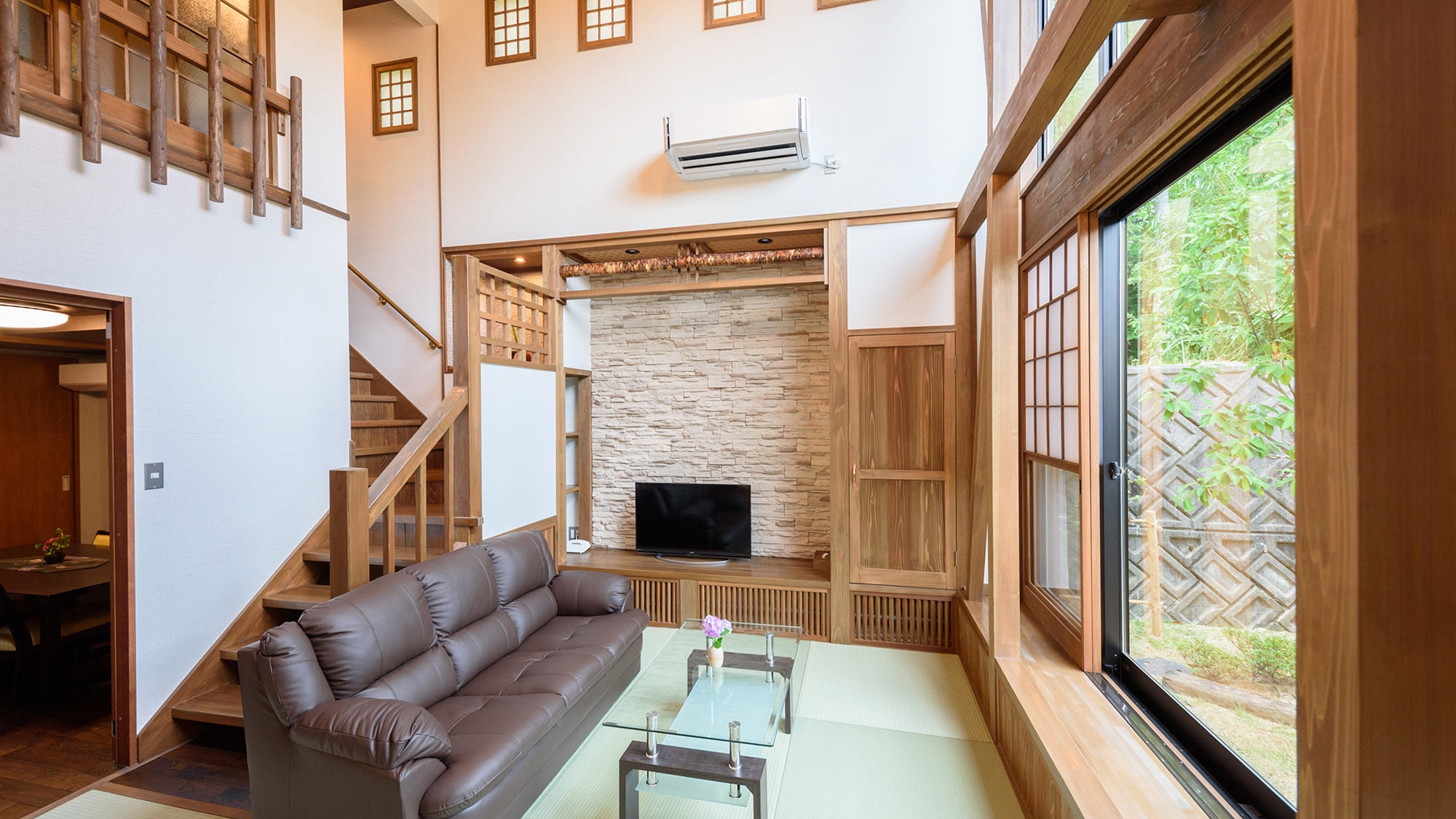 [Muku Room]: Living room